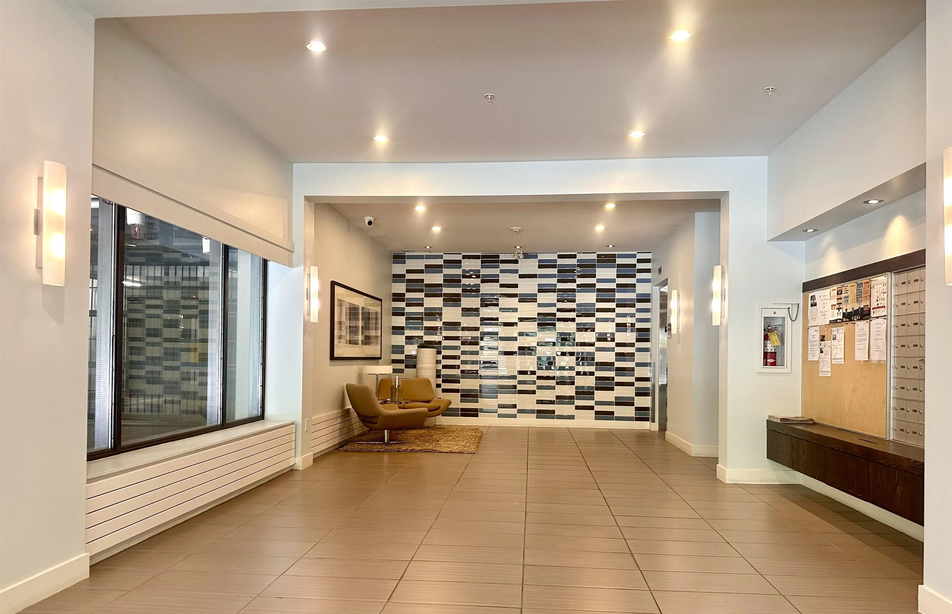 160 W 3rd Street #503