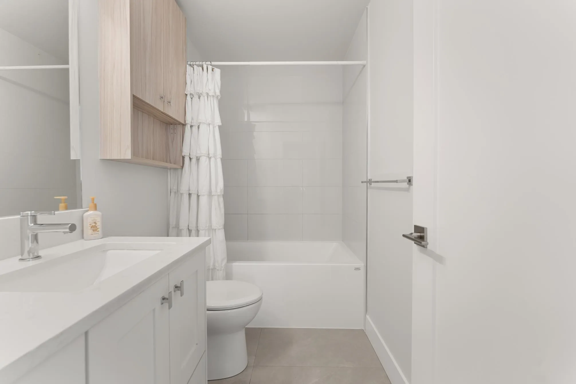 5377 8a Avenue #34