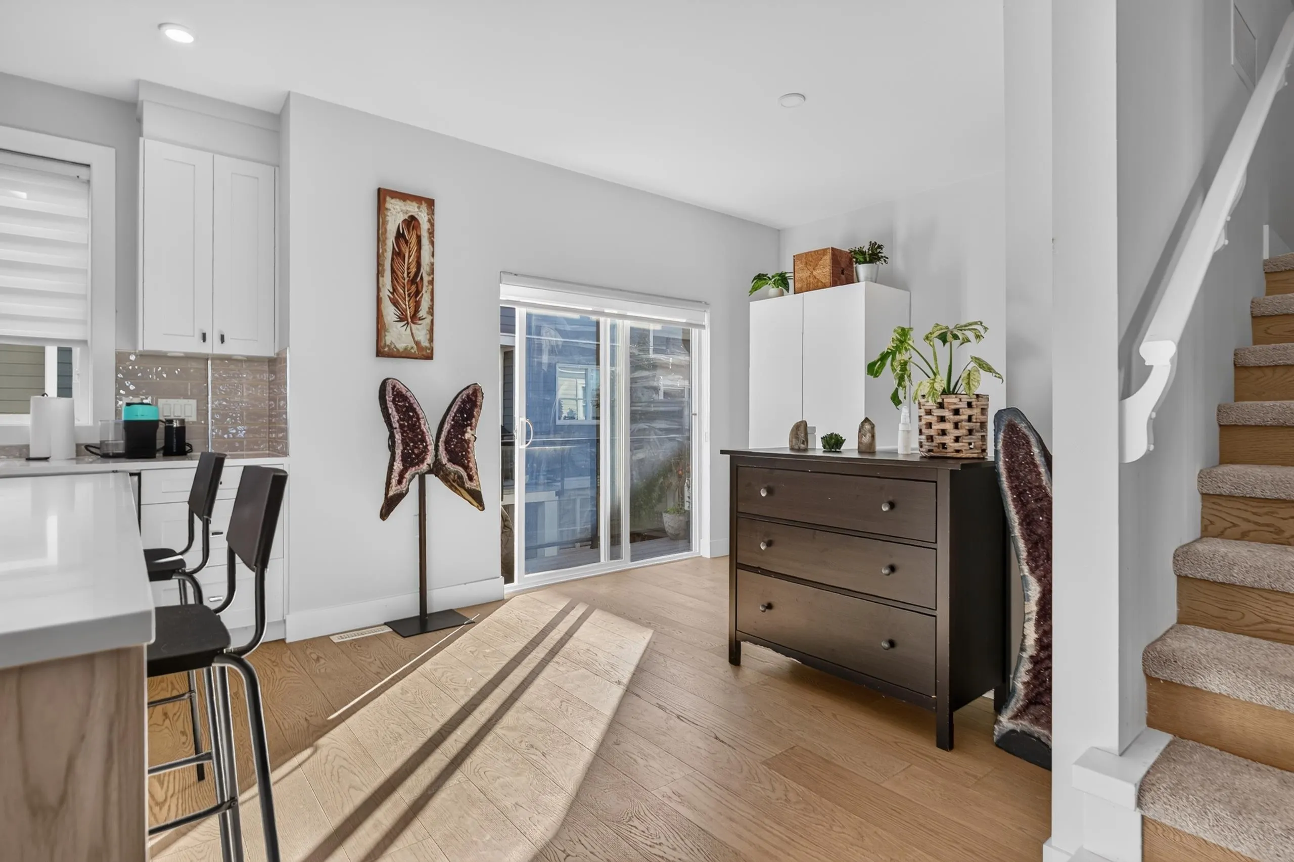 5377 8a Avenue #34