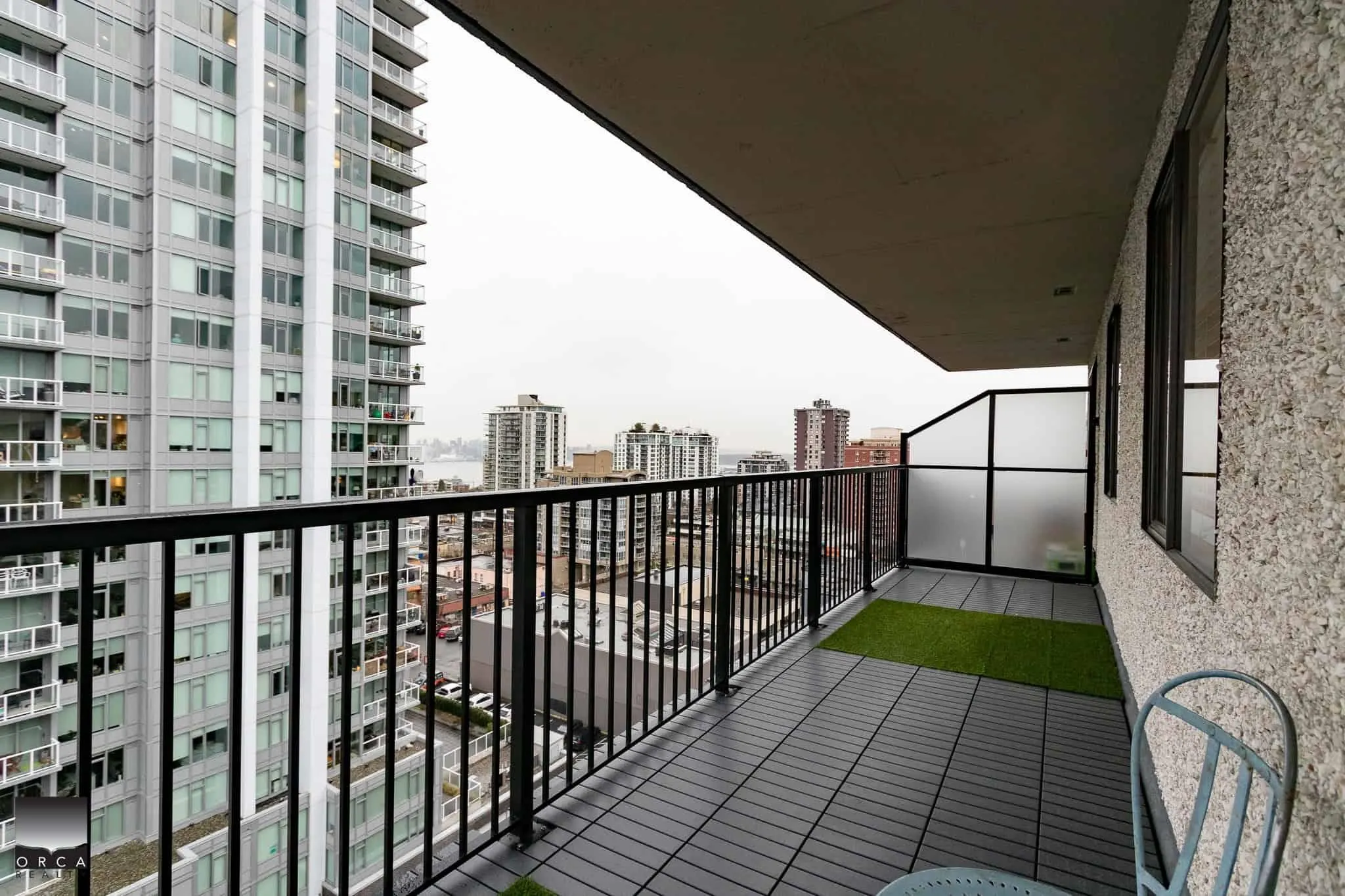 150 15th East Street #1007