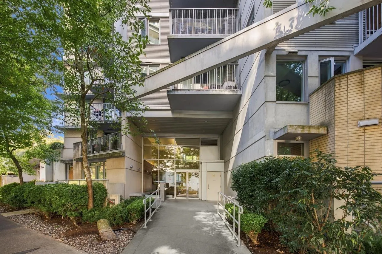 328 E 11th Avenue #409
