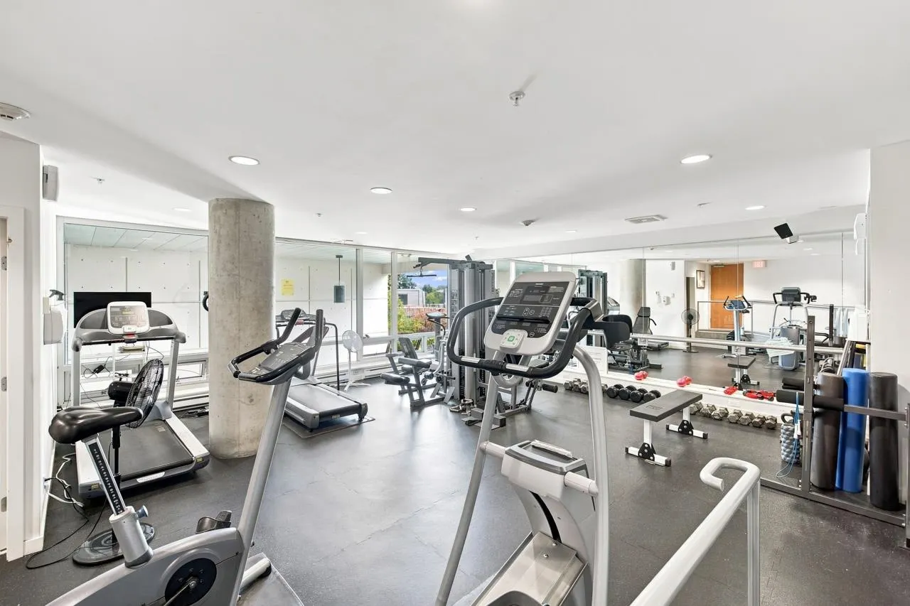 328 E 11th Avenue #409