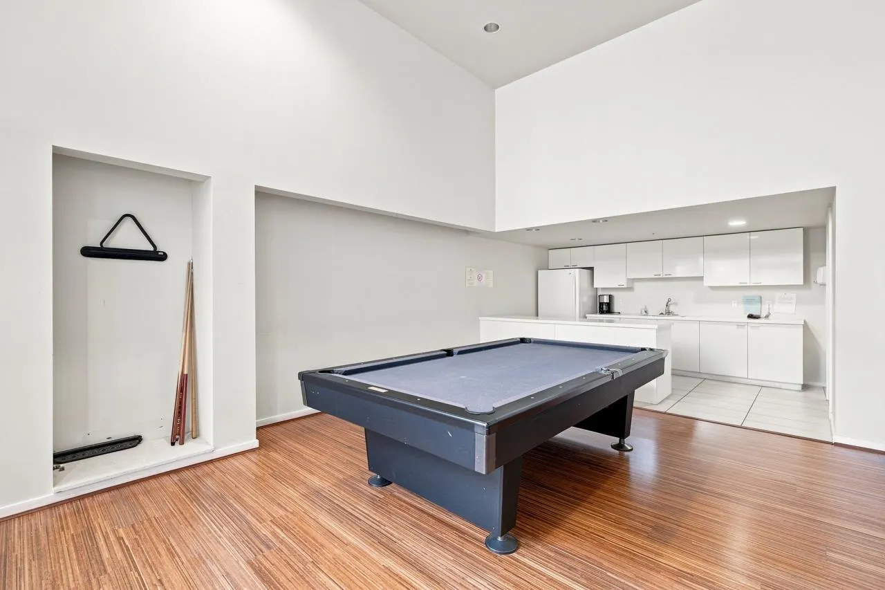 328 E 11th Avenue #409