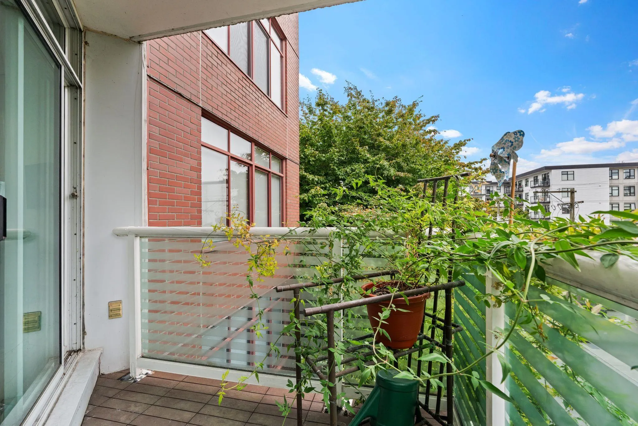 130 E 2nd Street #603