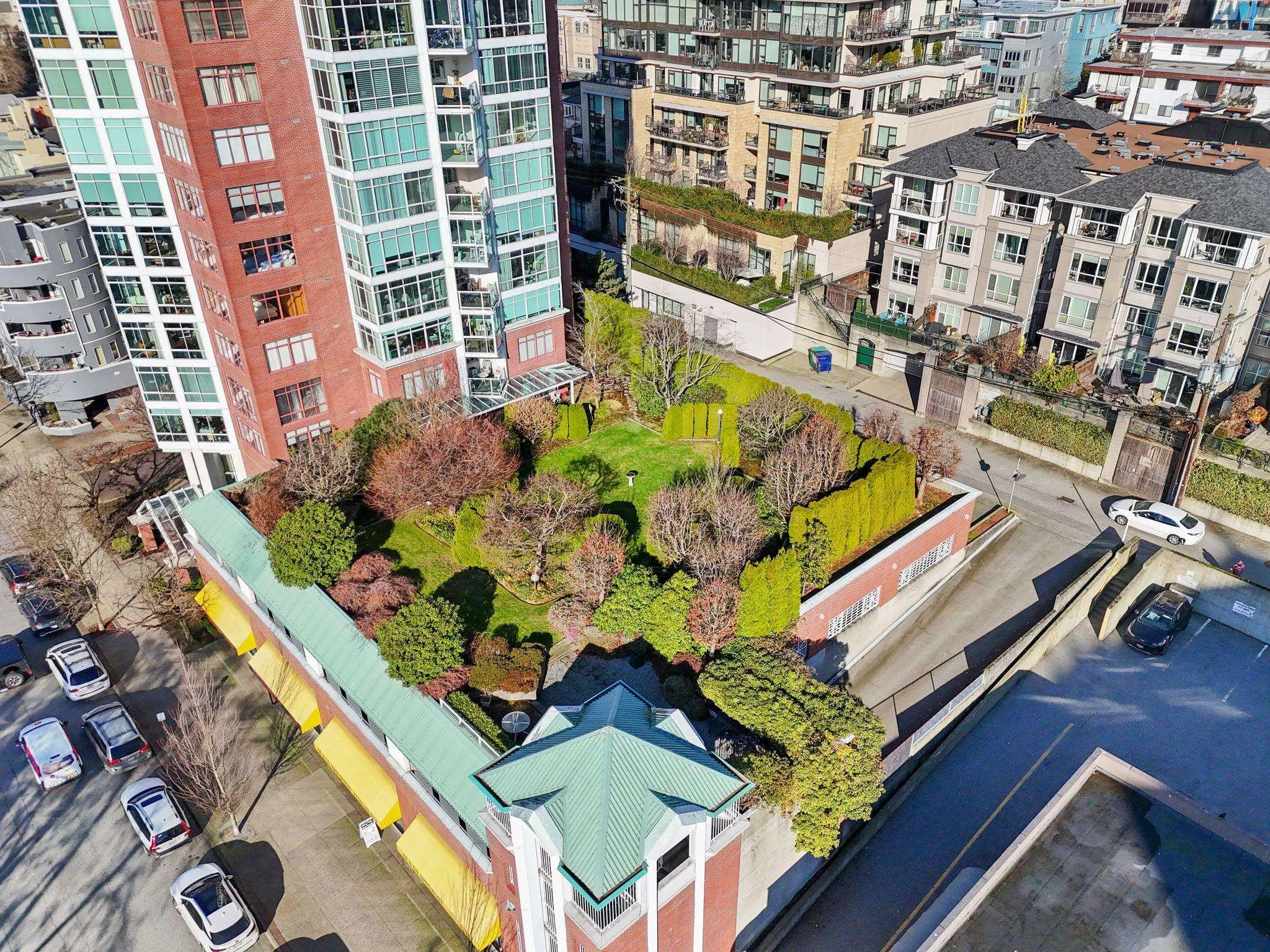 130 E 2nd Street #603