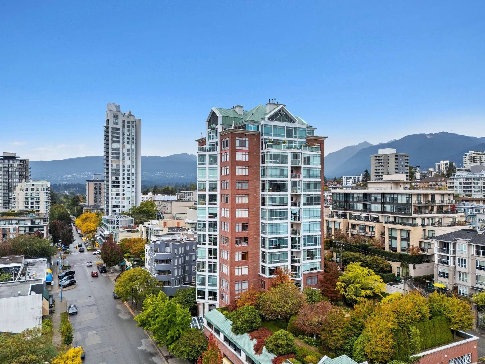 130 E 2nd Street #603