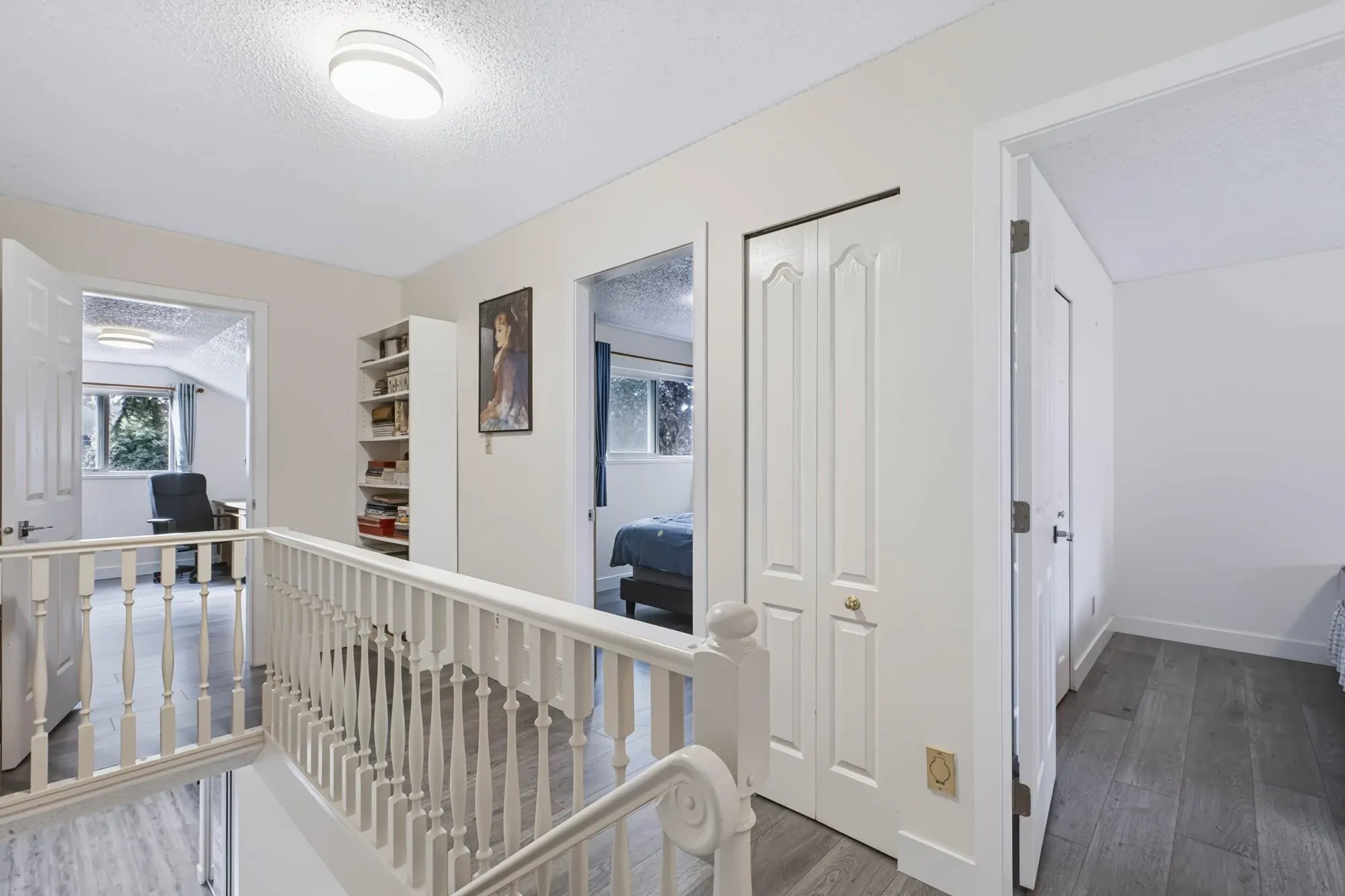 10680 Hollymount Drive
