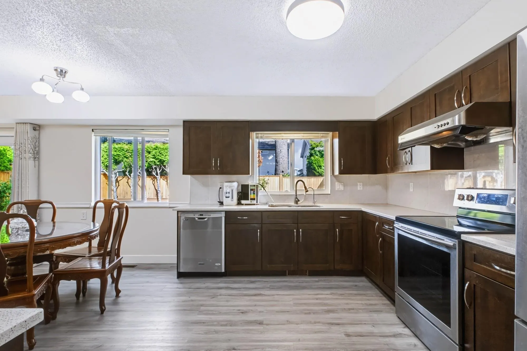 10680 Hollymount Drive