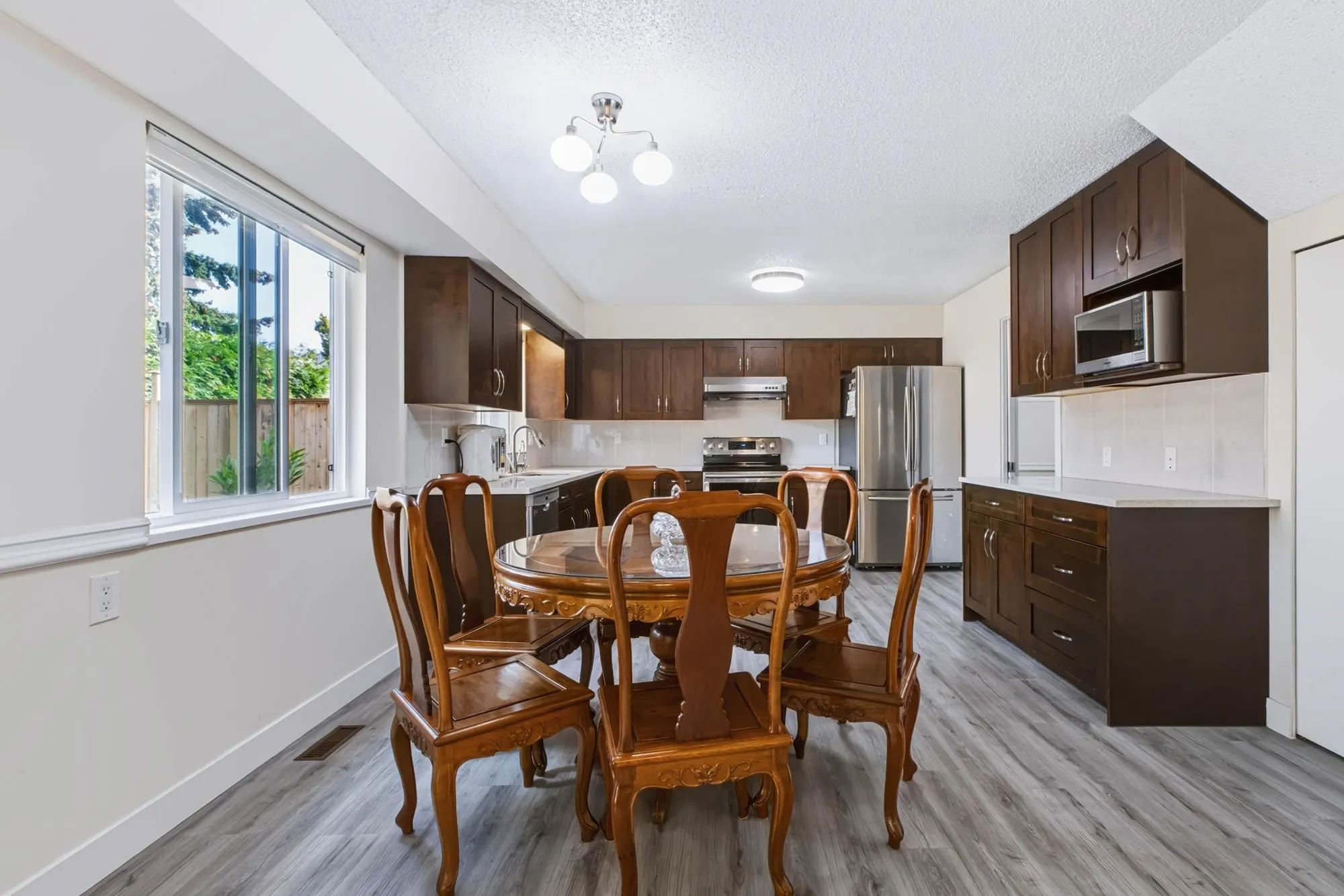 10680 Hollymount Drive