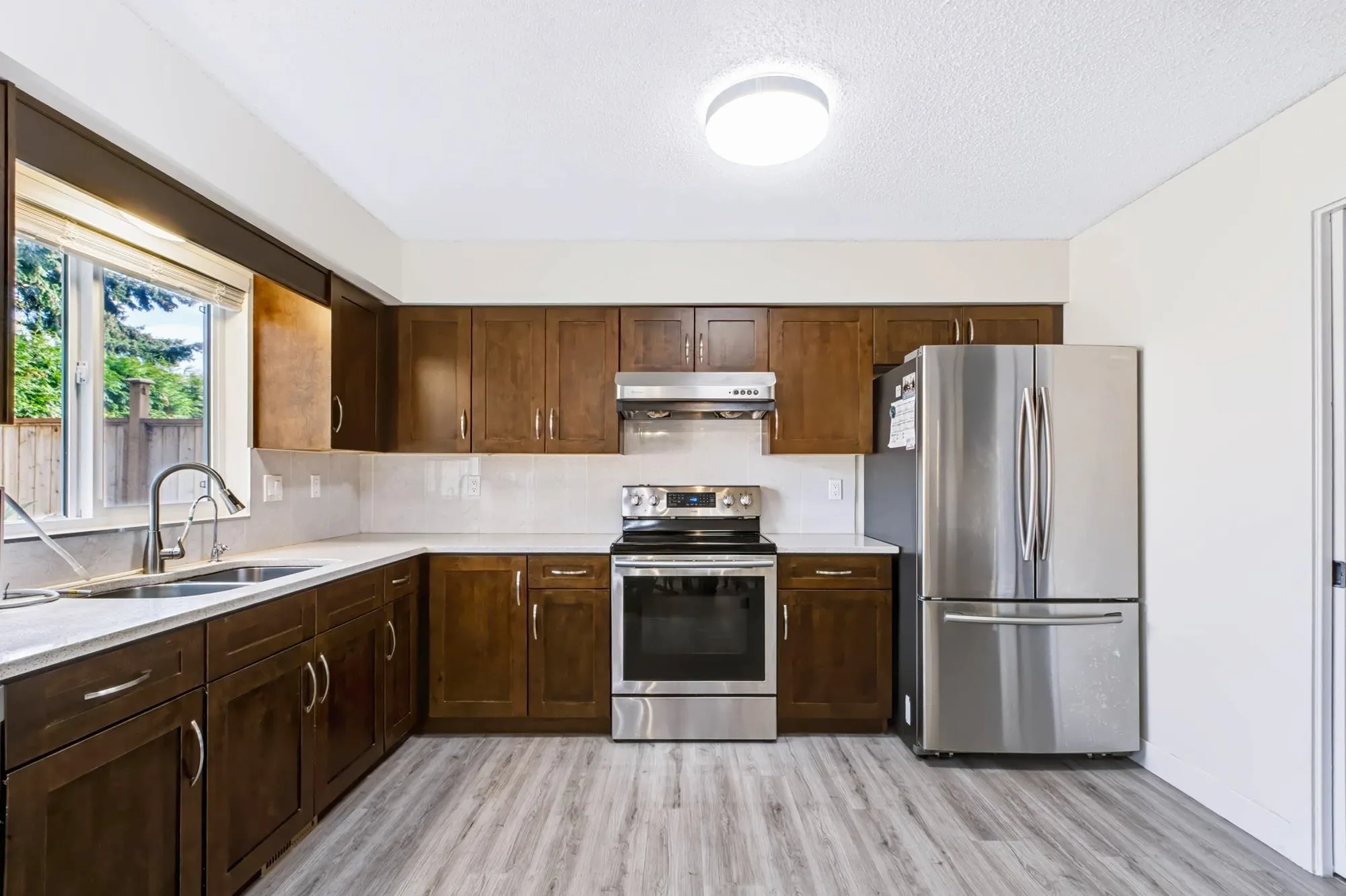 10680 Hollymount Drive