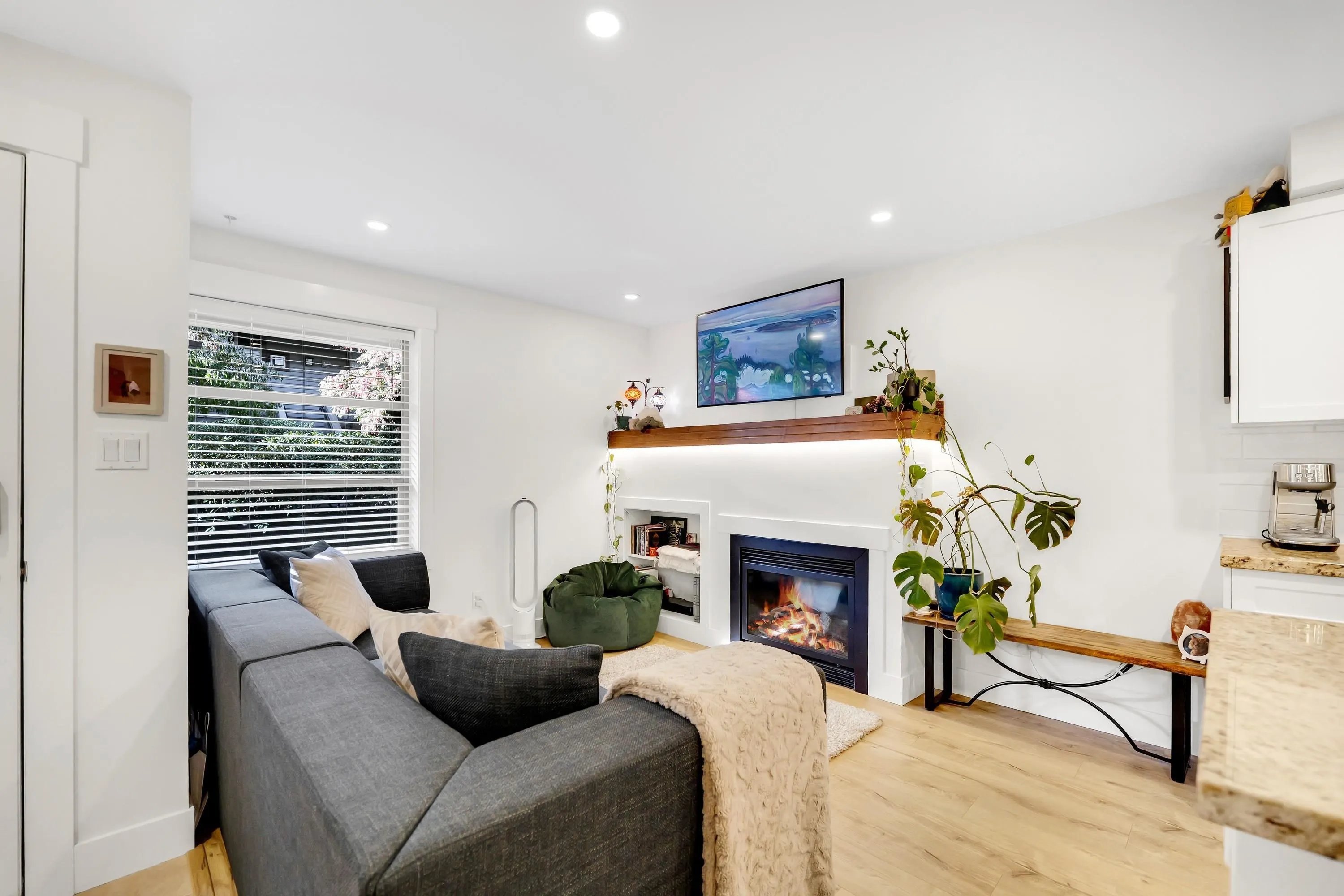 1174 Wingtip Place #102