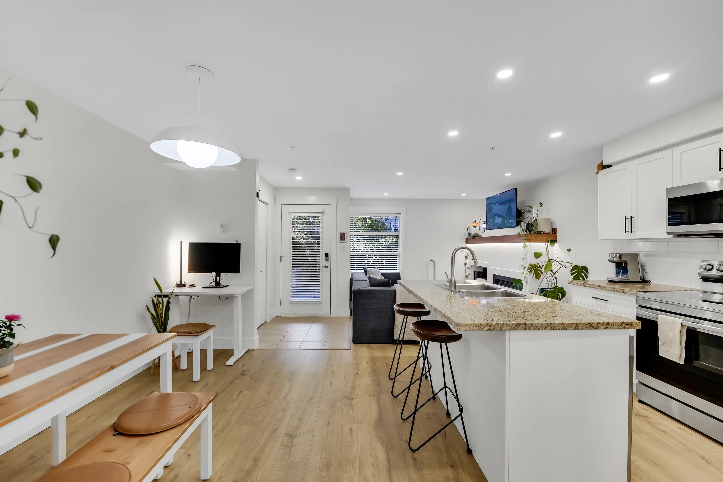 1174 Wingtip Place #102