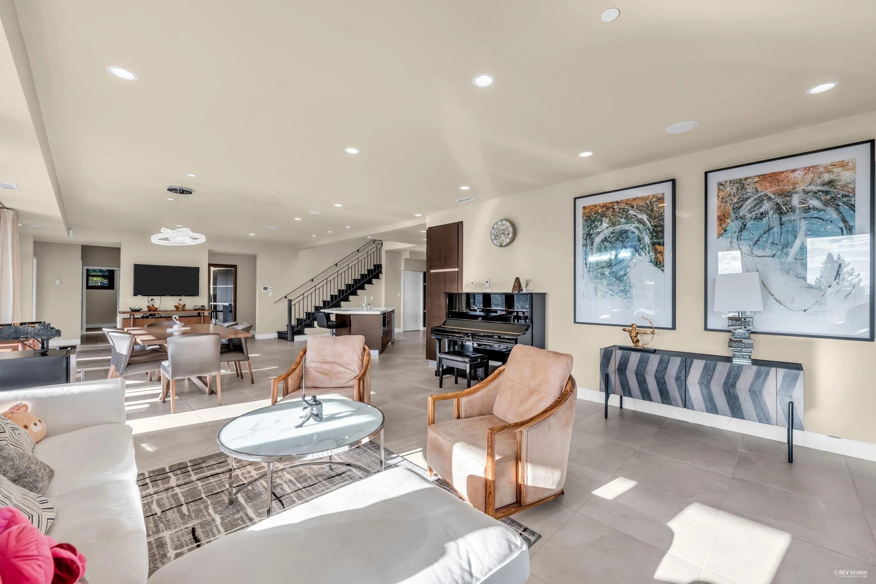4742 Caulfeild Drive