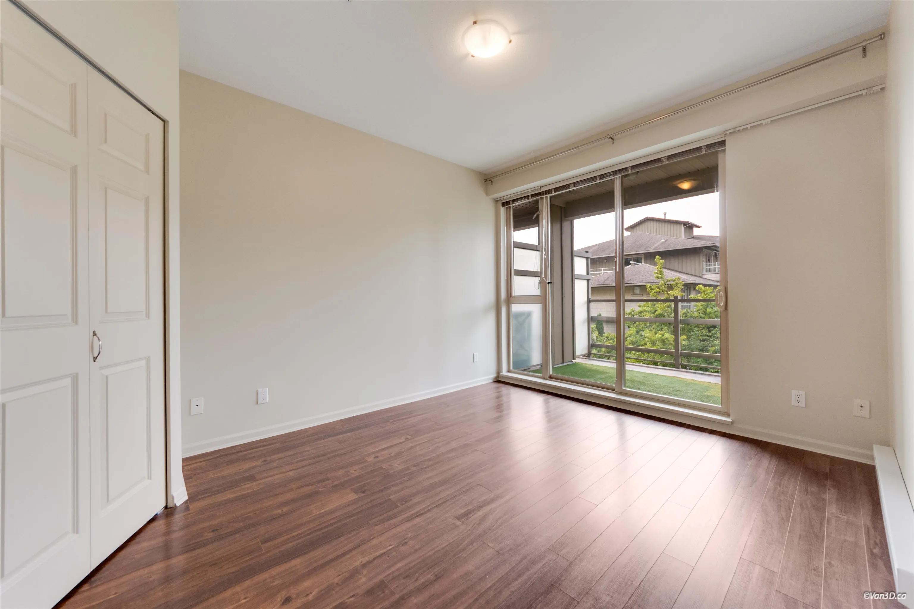 580 Raven Woods Drive #319