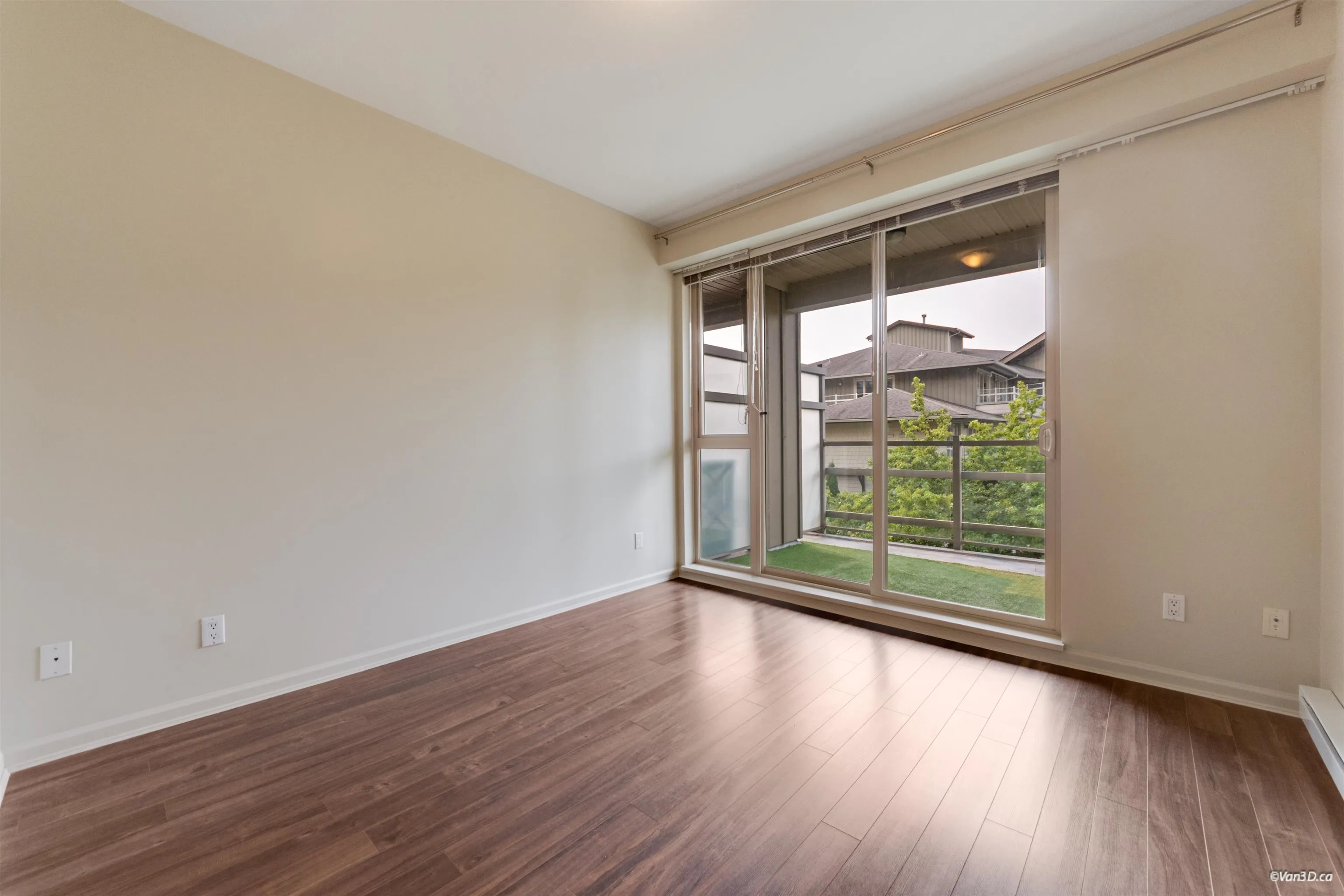 580 Raven Woods Drive #319