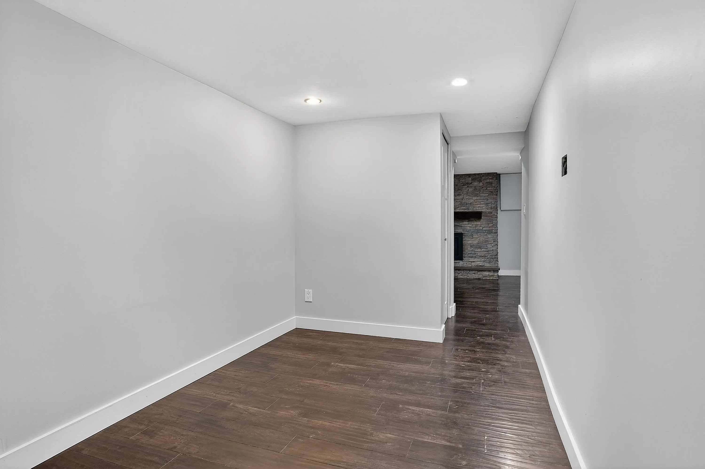12106 214 Street