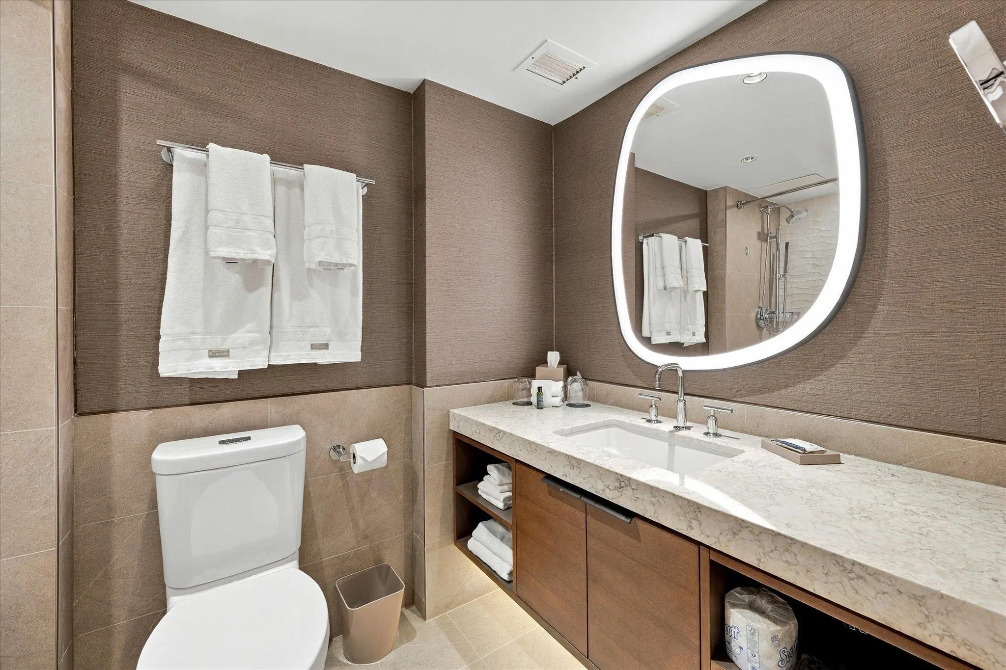 4090 Whistler Way #815