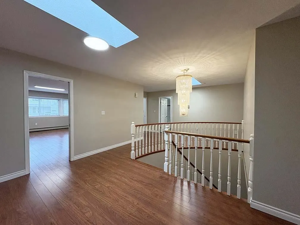 5225 Canada Way #Upper