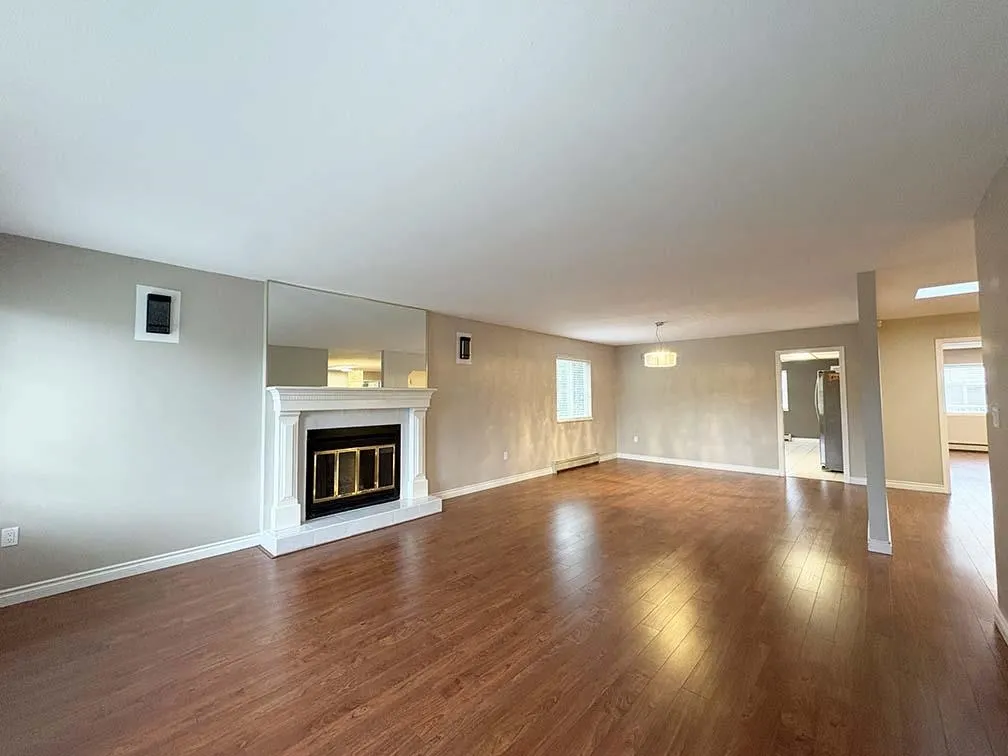 5225 Canada Way #Upper