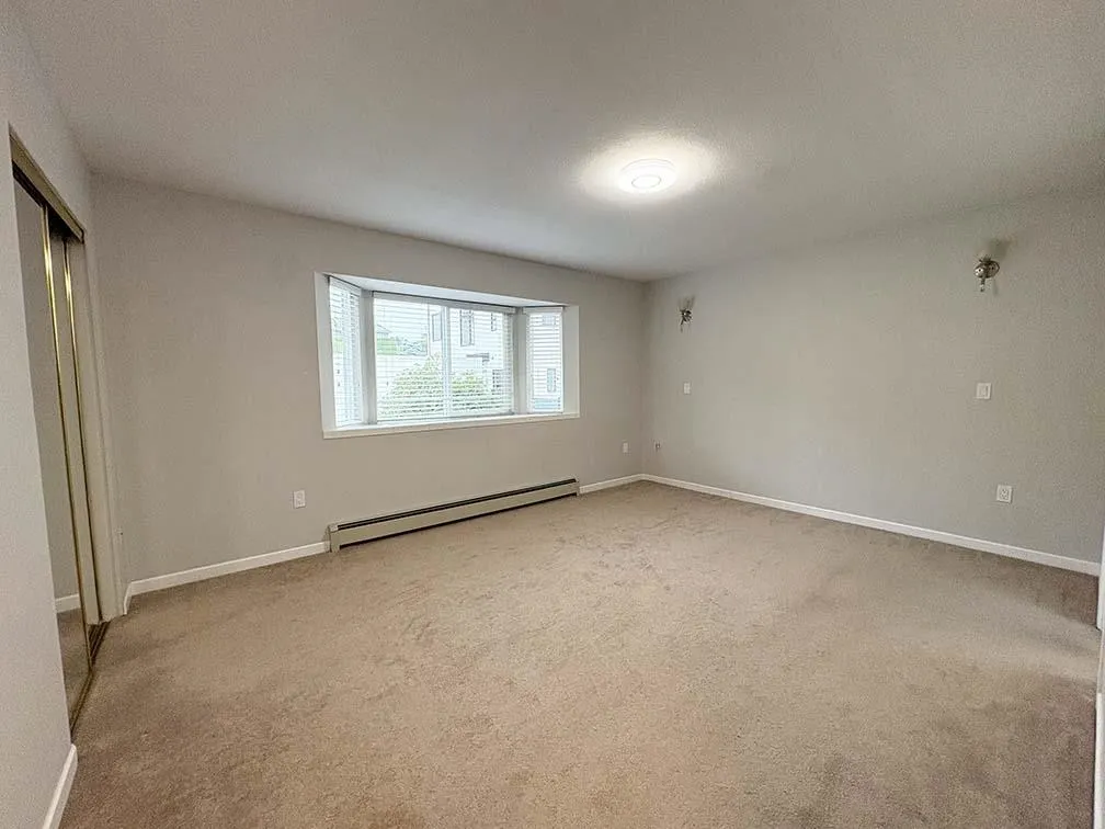 5225 Canada Way #Upper