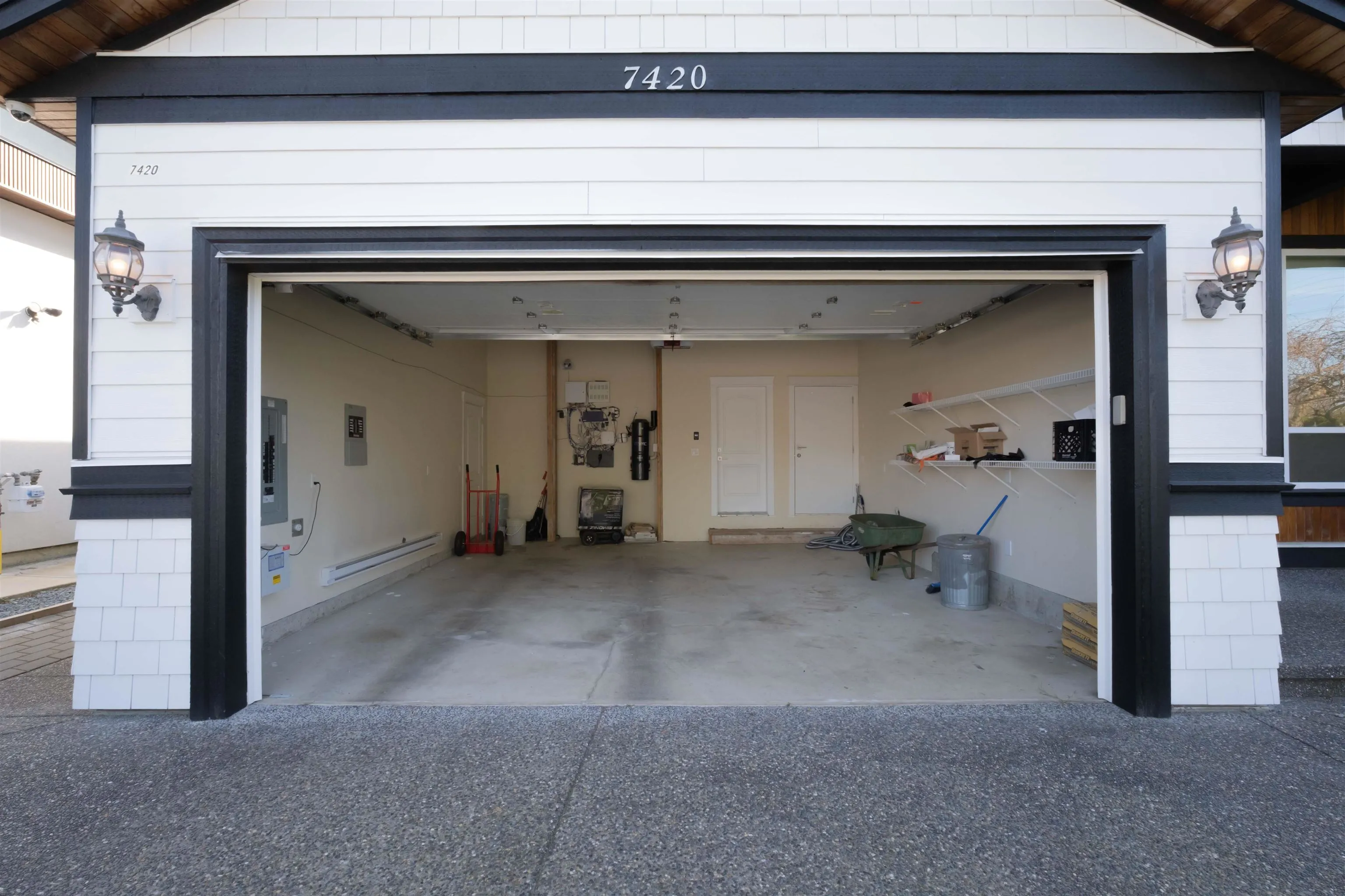 7420 116 Street