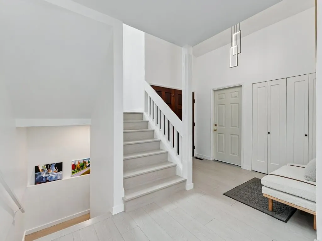 2045 Kirkstone Road