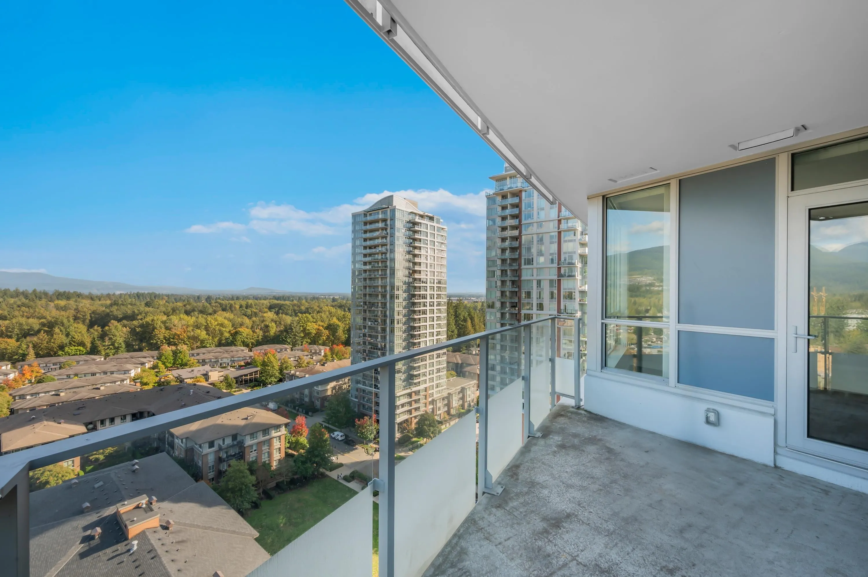 3093 Windsor Gate #2001
