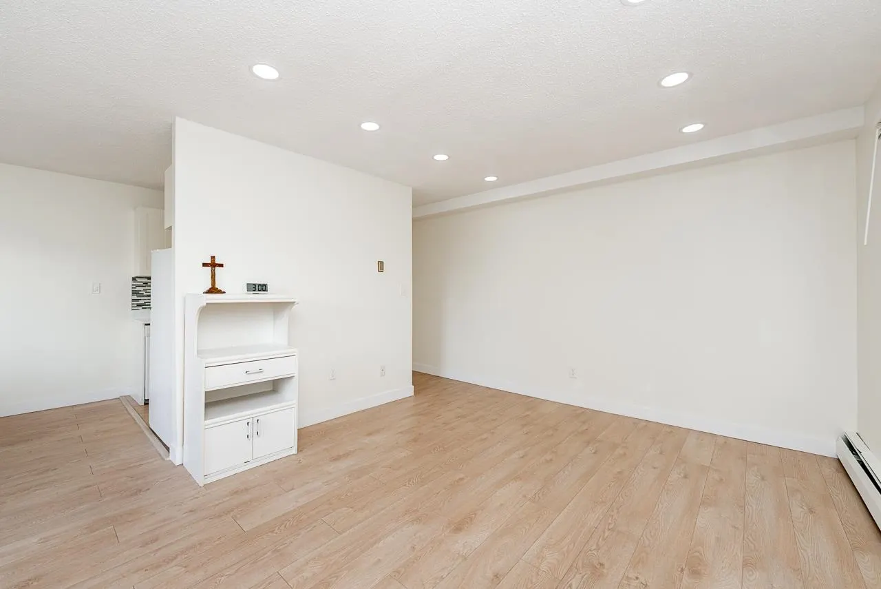 1444 Martin Street #108