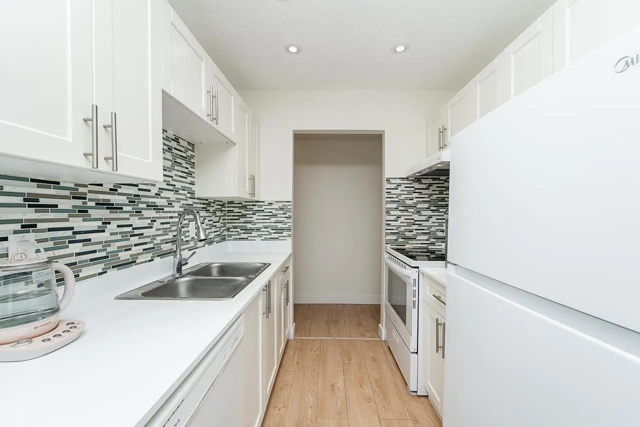 1444 Martin Street #108