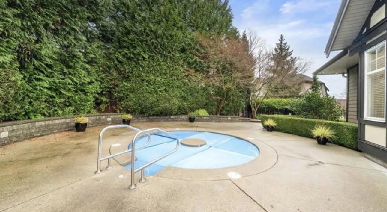 15152 62a Avenue #95