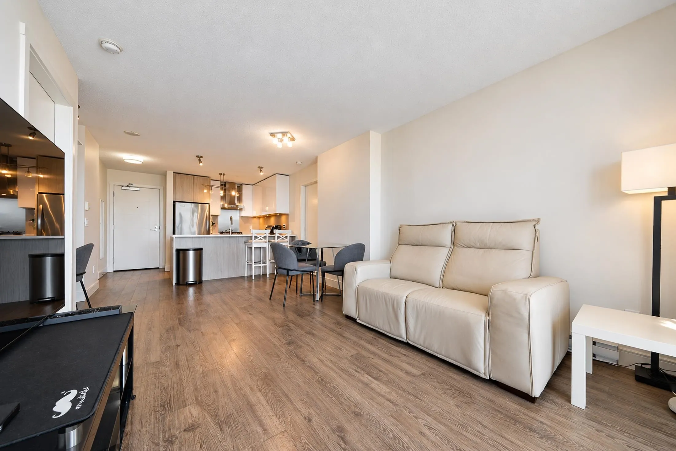 3007 Glen Drive #2602