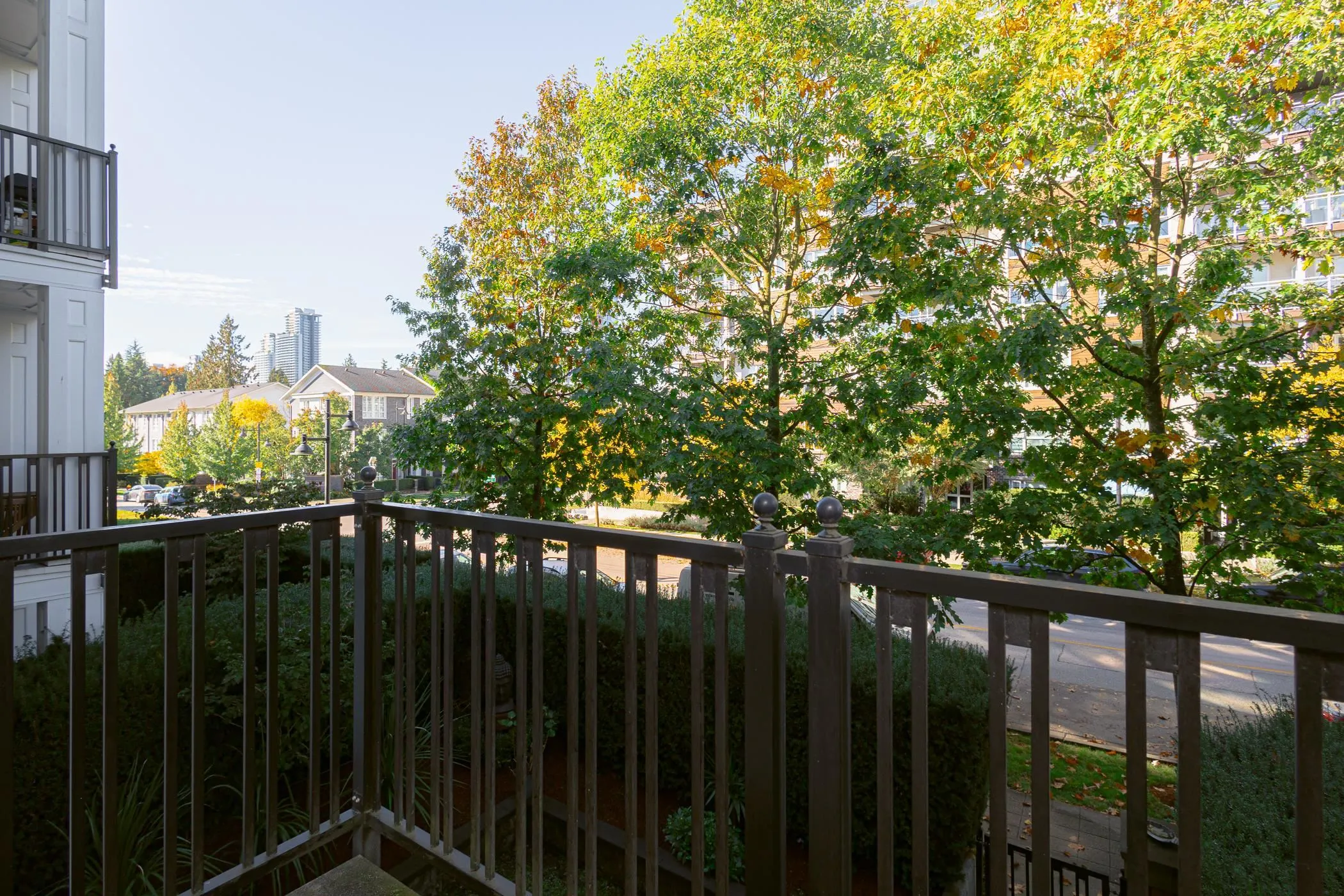 545 Foster Avenue #203