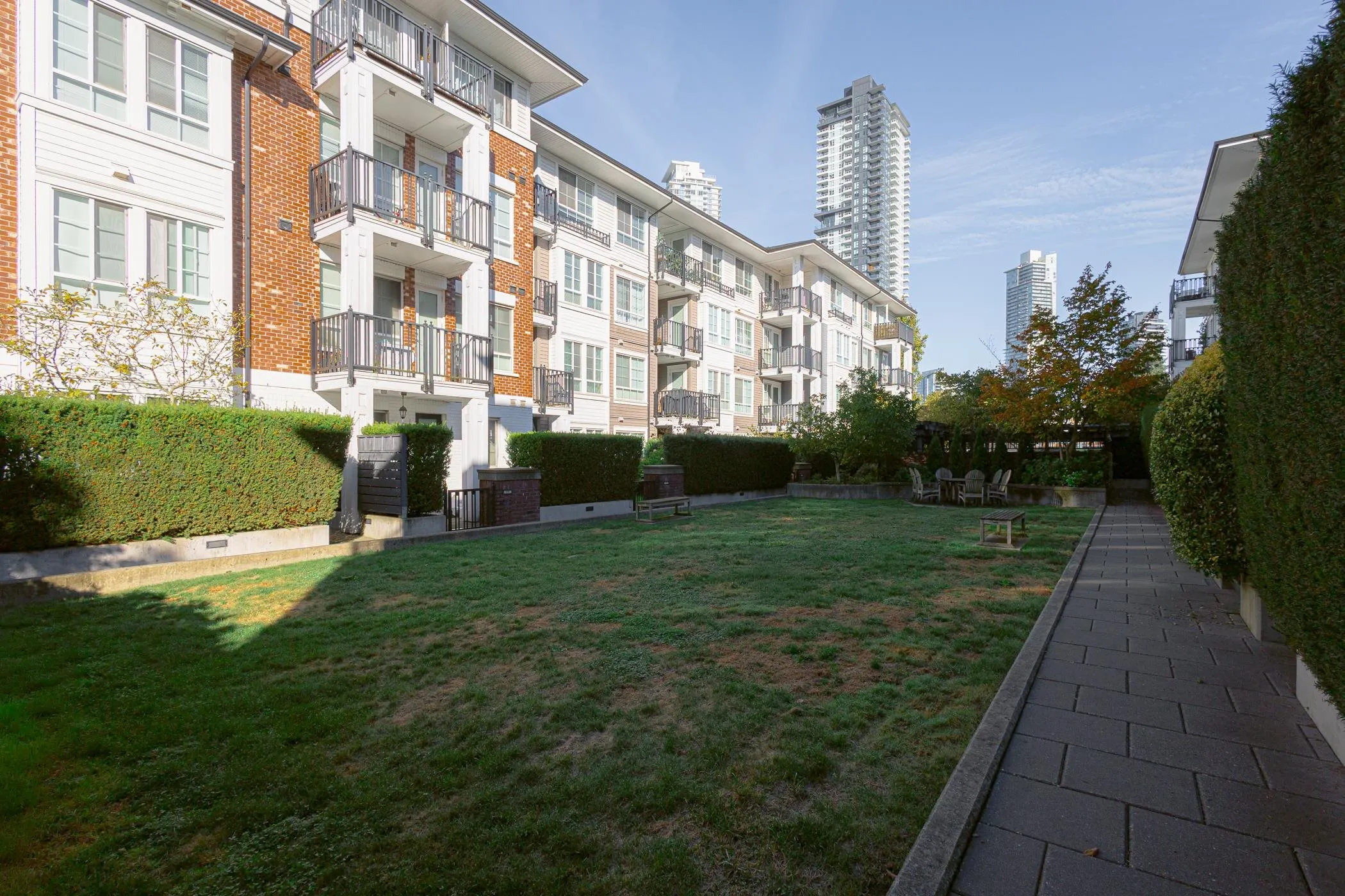 545 Foster Avenue #203