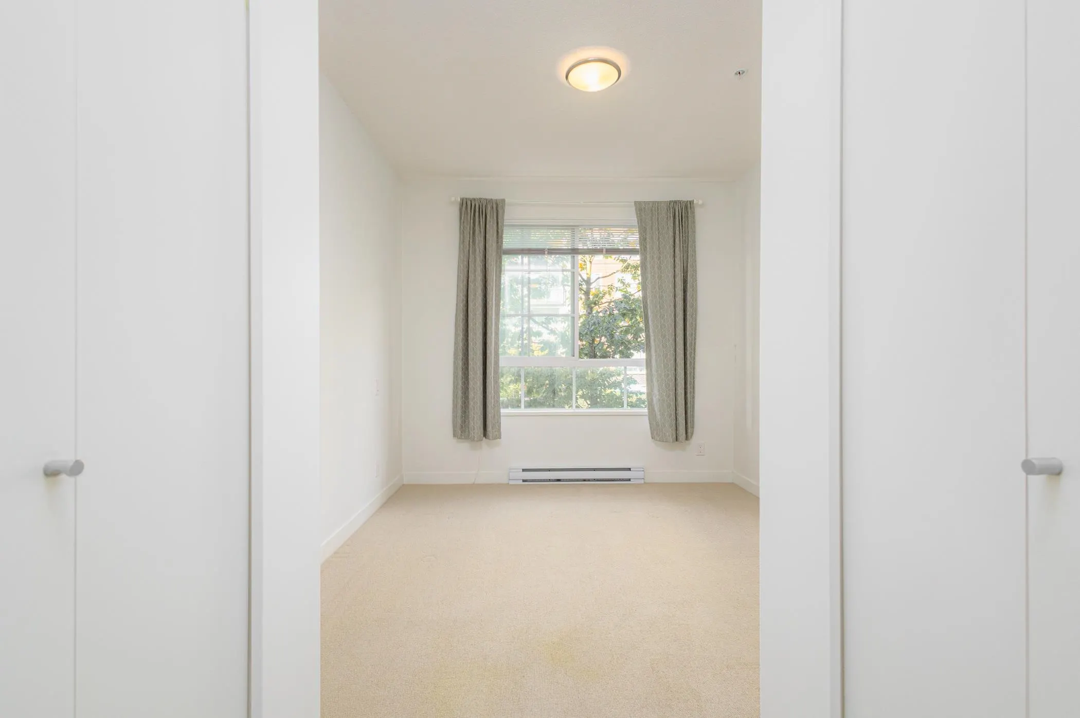 545 Foster Avenue #203