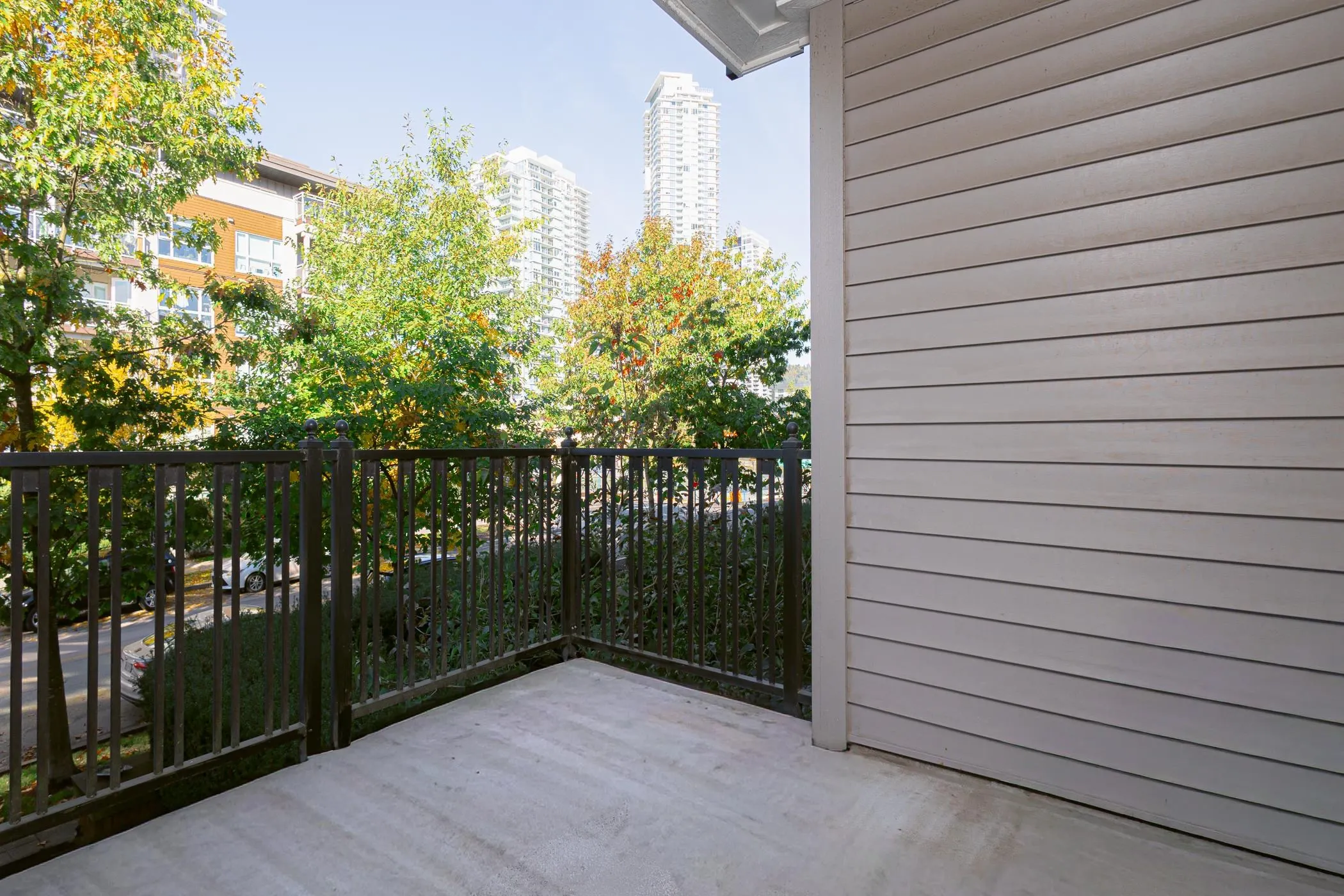 545 Foster Avenue #203