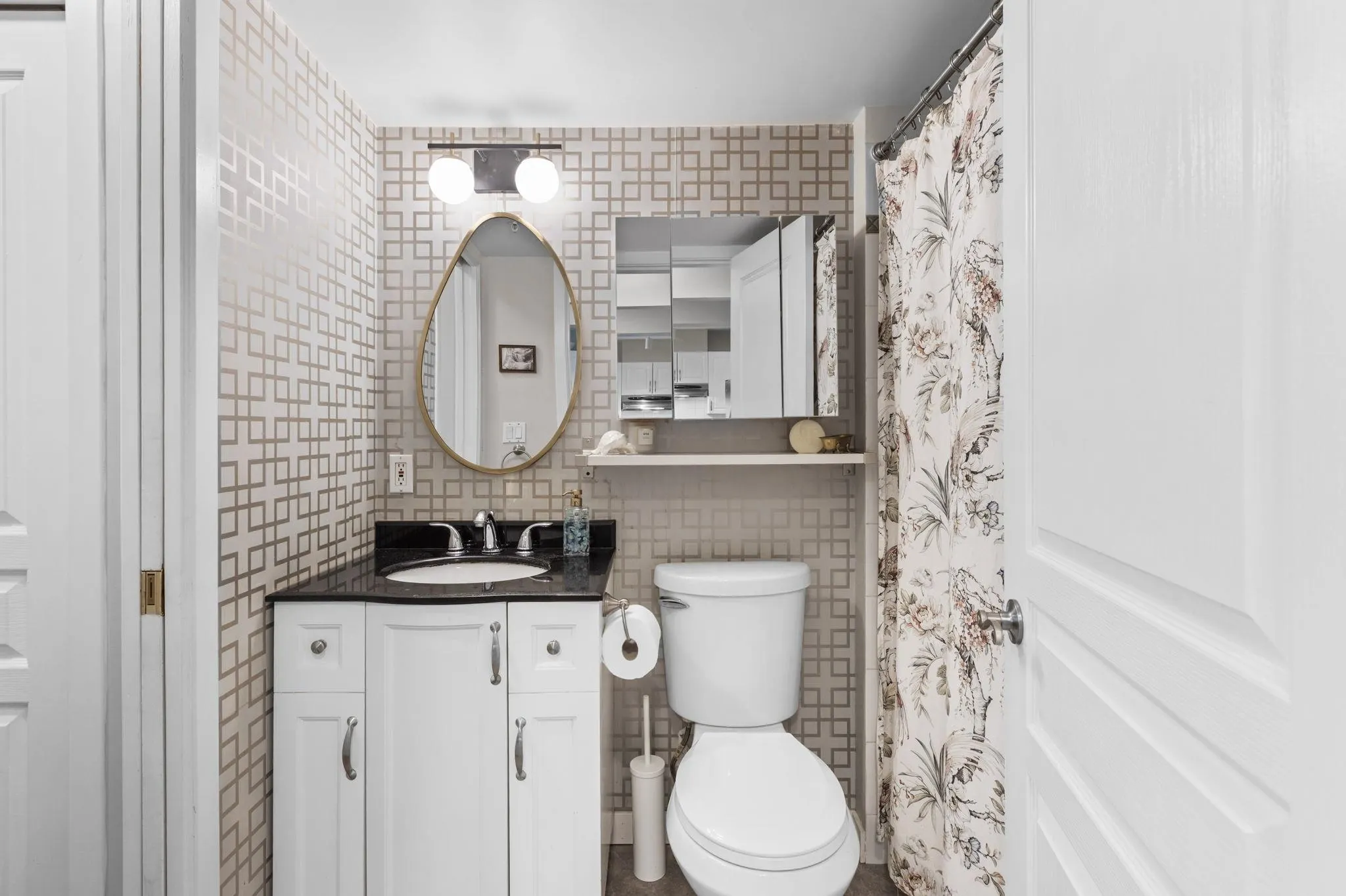 215 Twelfth Street #201