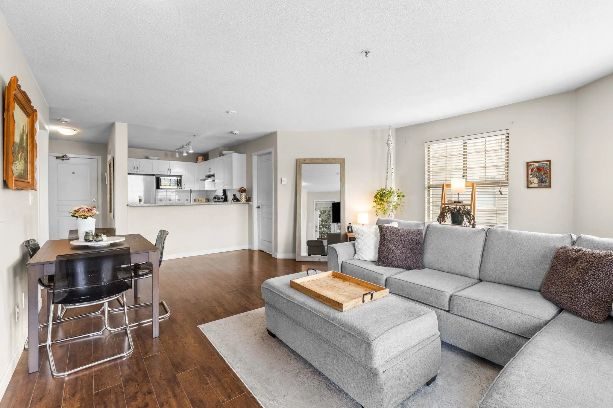 215 Twelfth Street #201