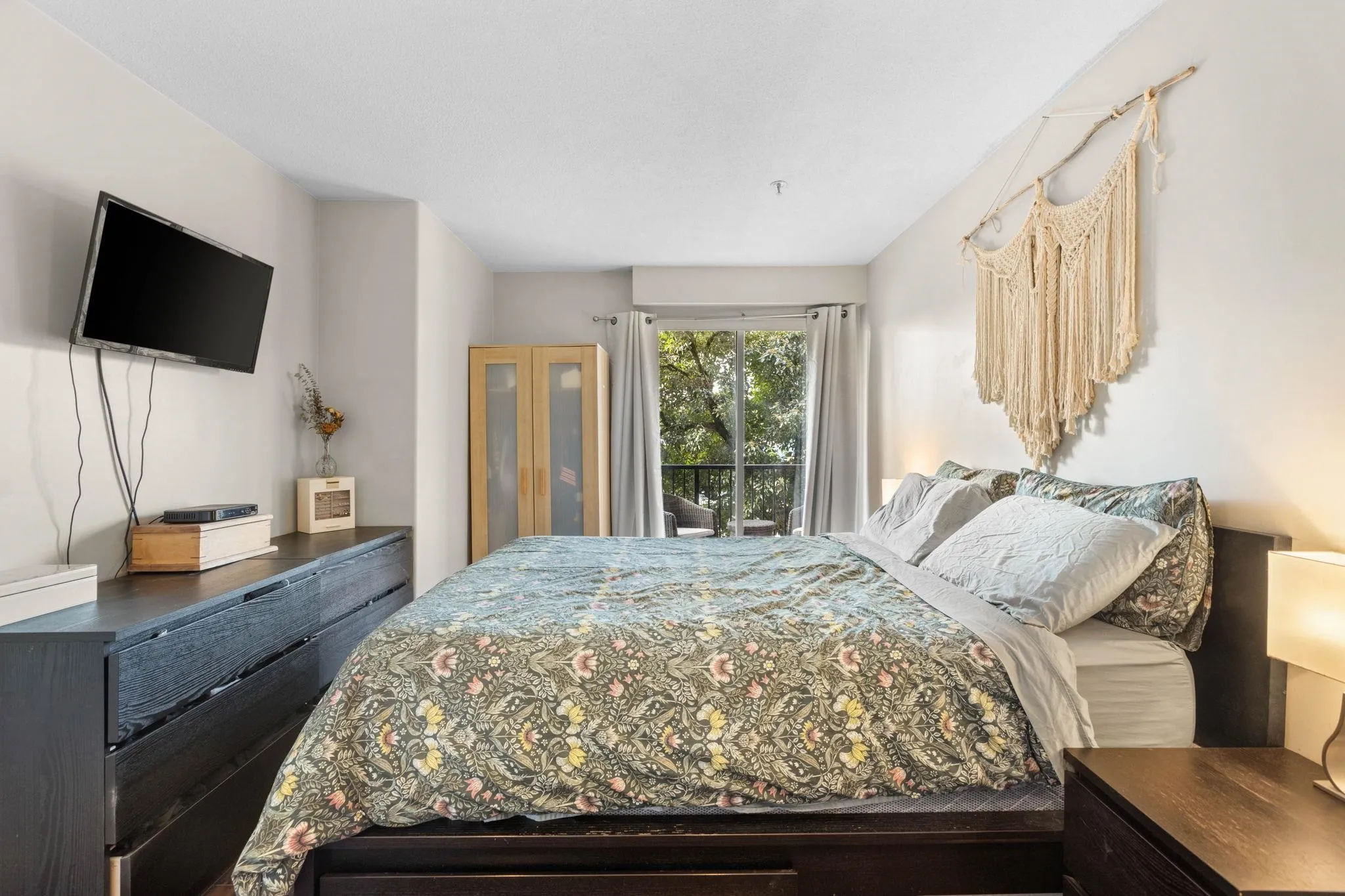 215 Twelfth Street #201