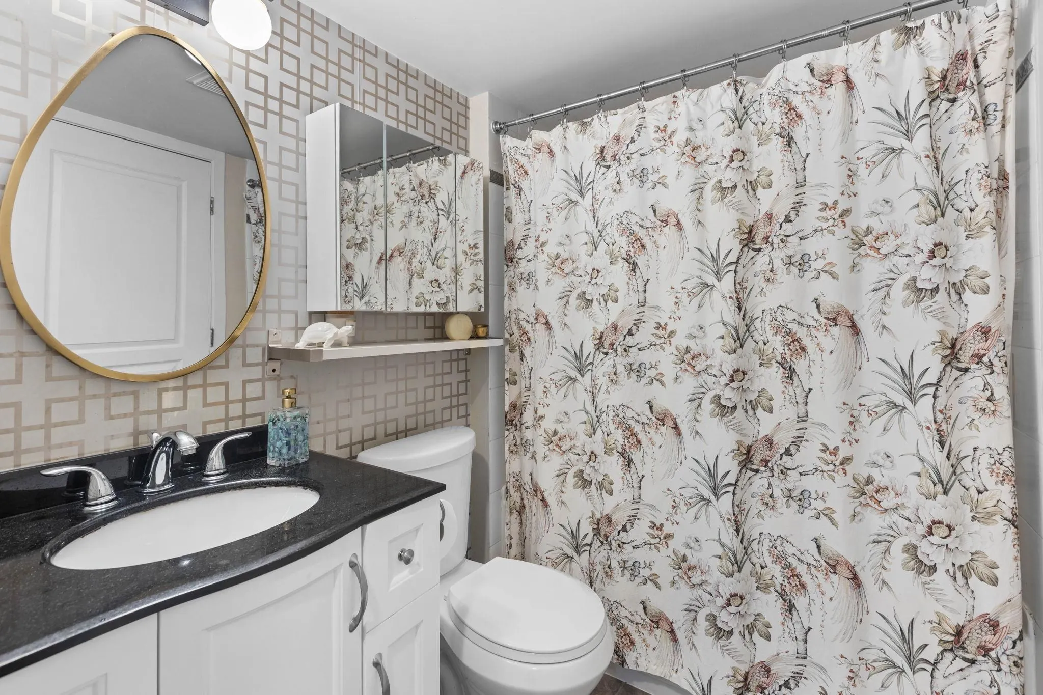 215 Twelfth Street #201