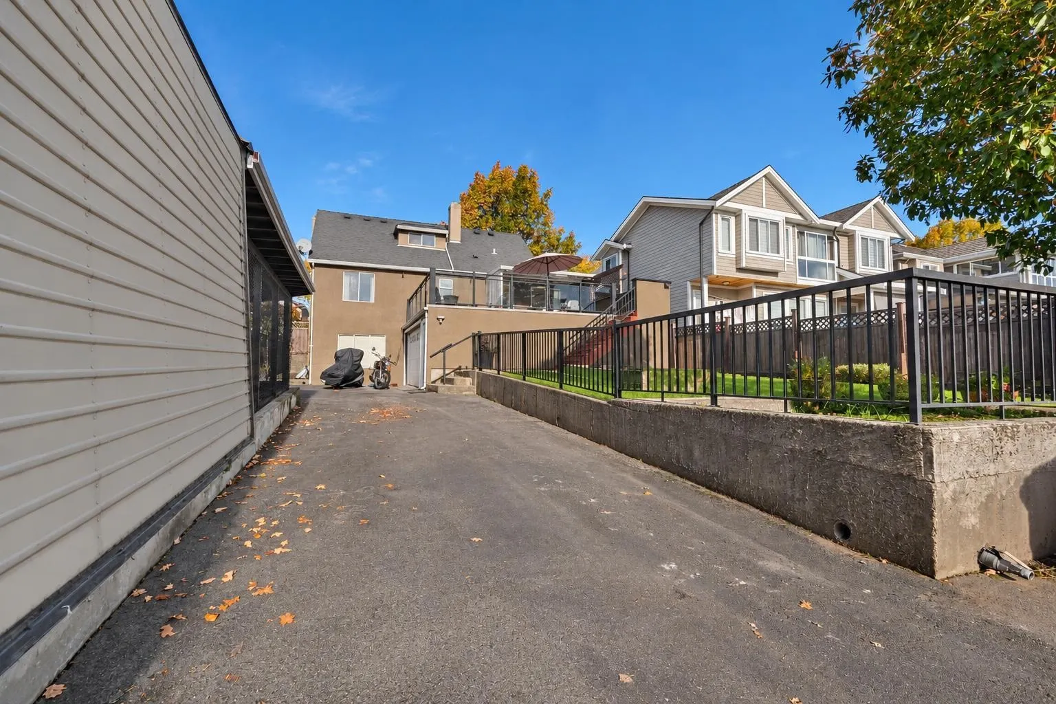1930 Edinburgh Street