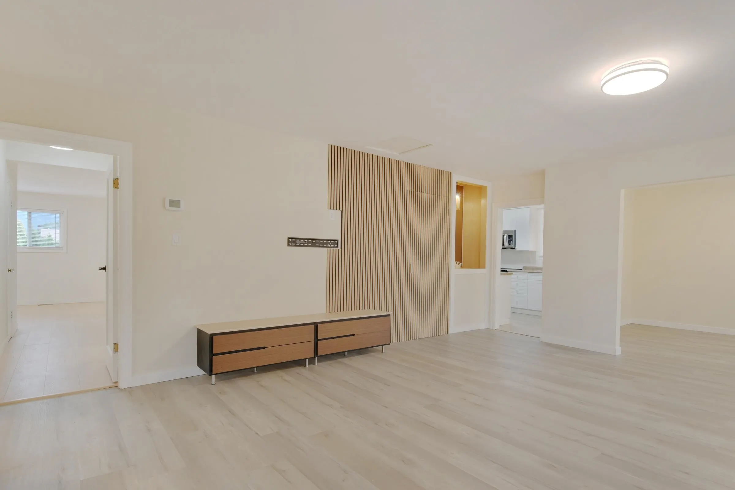 46515 Portage Avenue #Upper House