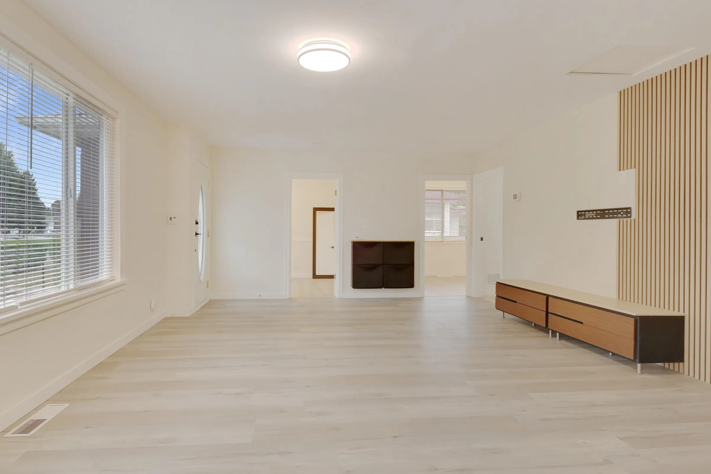46515 Portage Avenue #Upper House