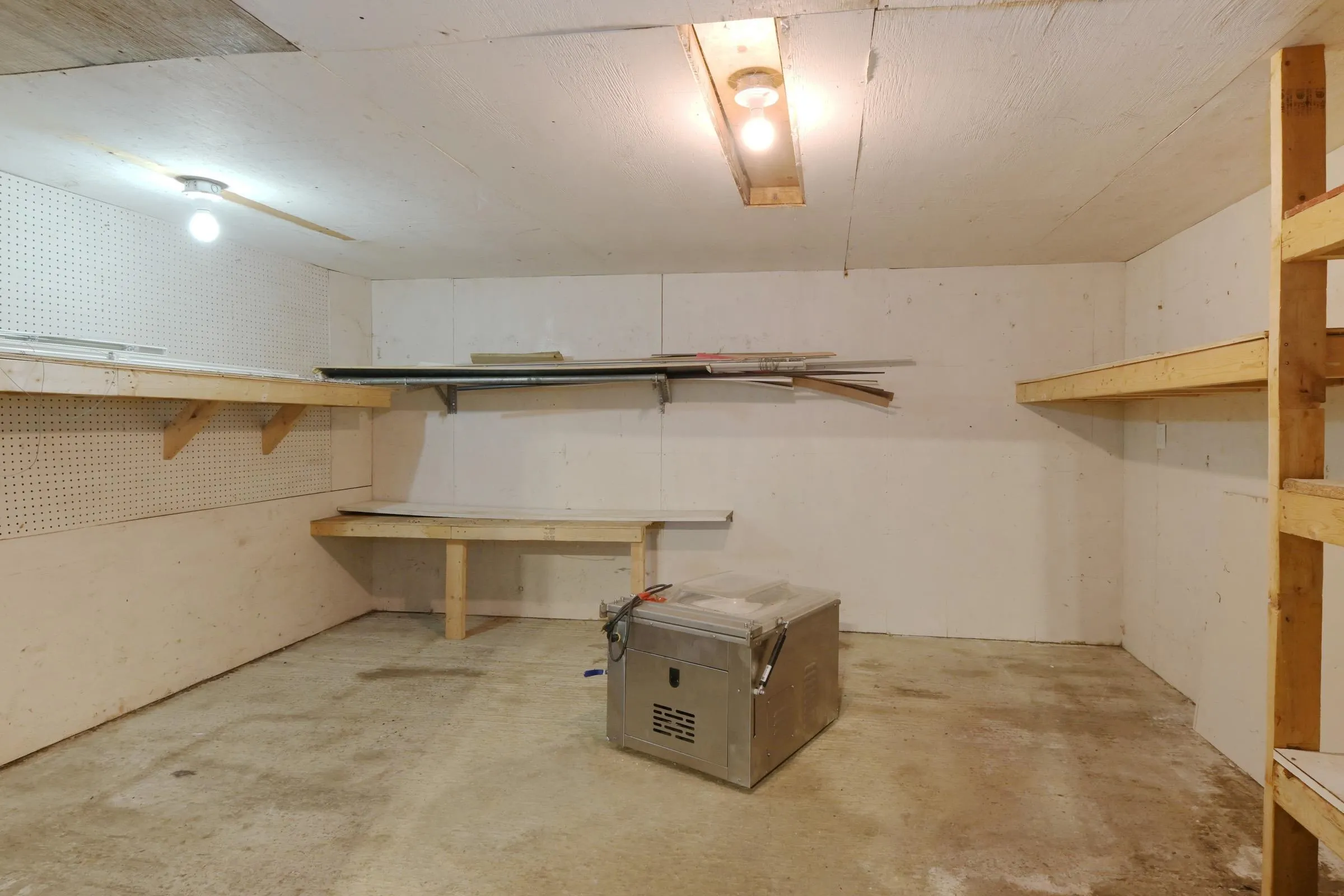 46515 Portage Avenue #Upper House