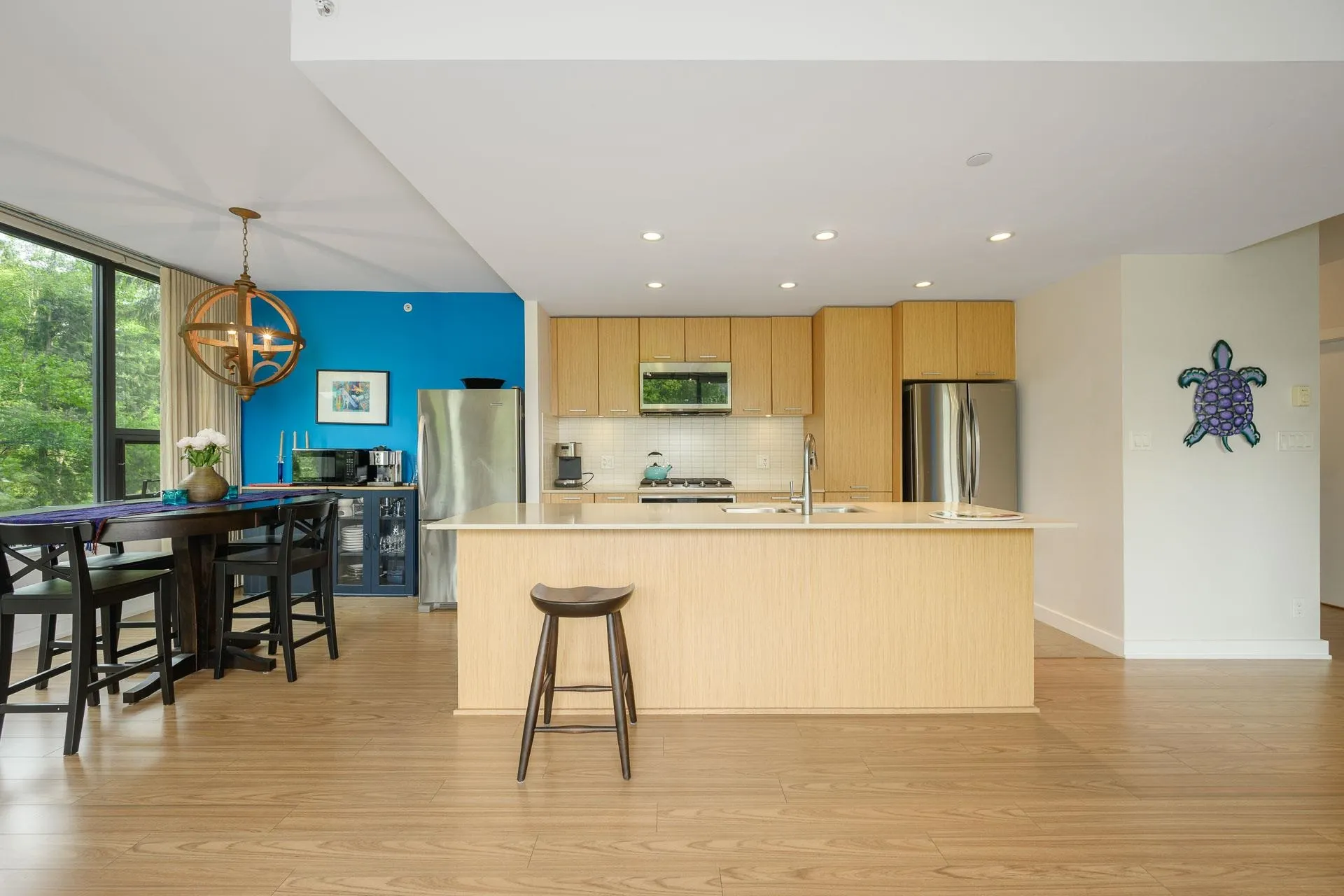301 Capilano Road #405