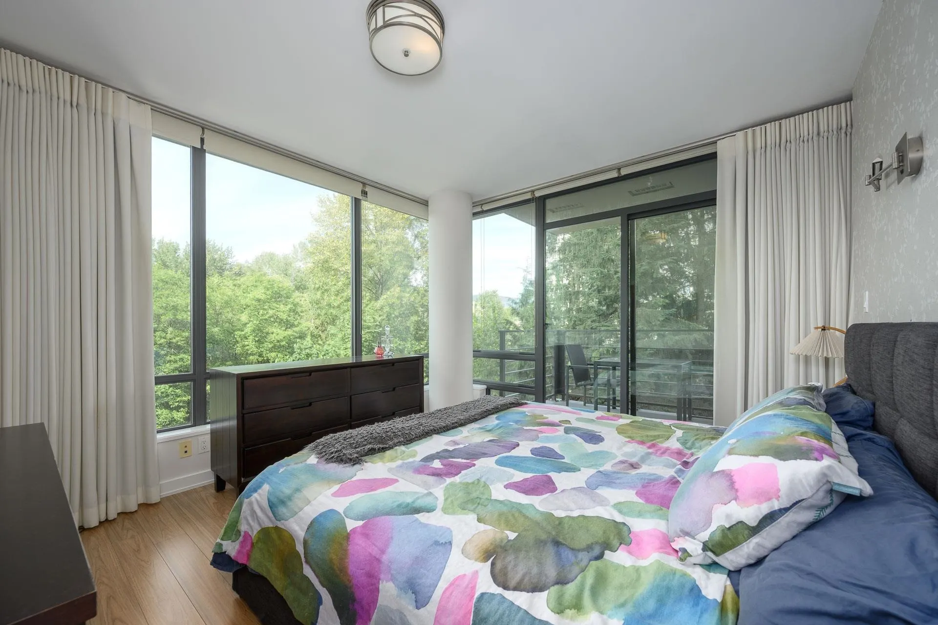 301 Capilano Road #405