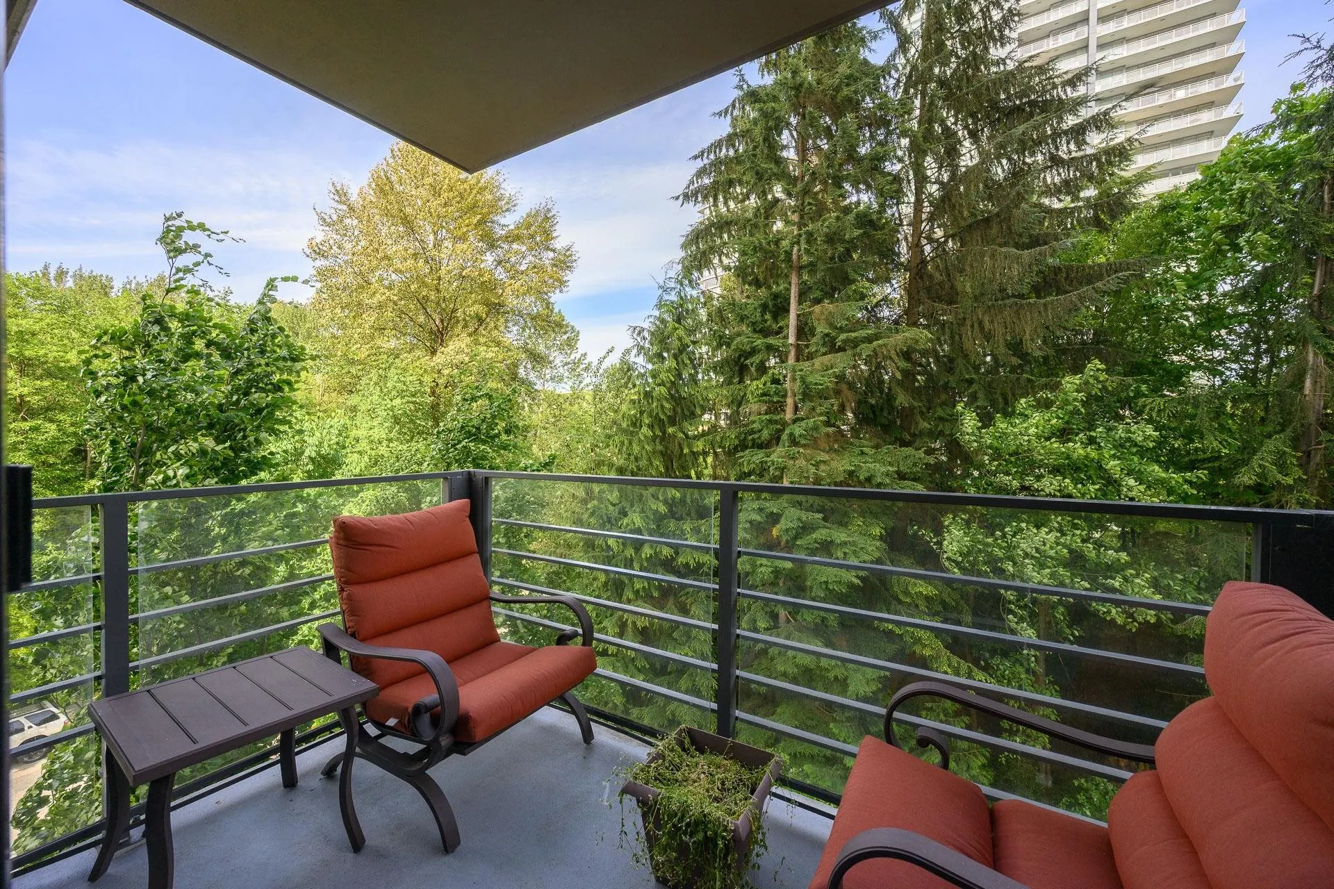 301 Capilano Road #405