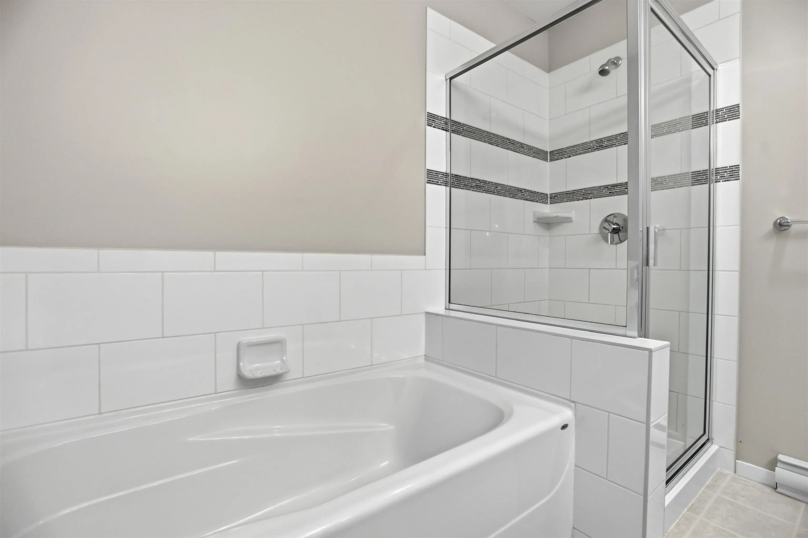 10415 Delsom Crescent #2
