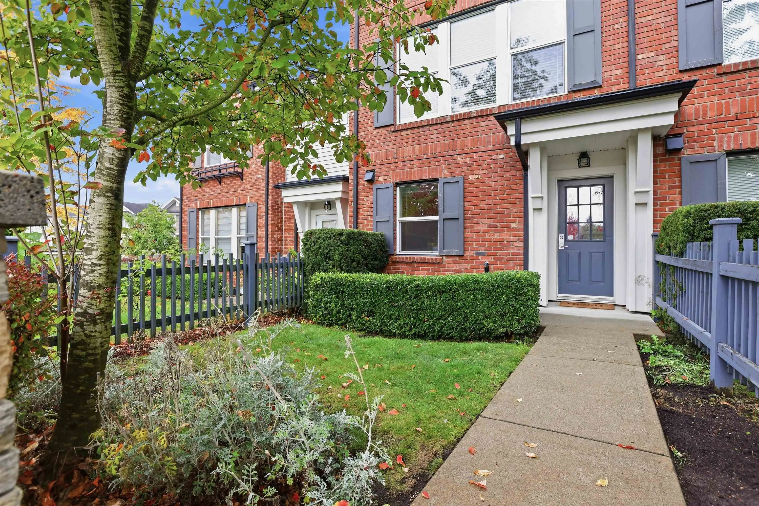 10415 Delsom Crescent #2