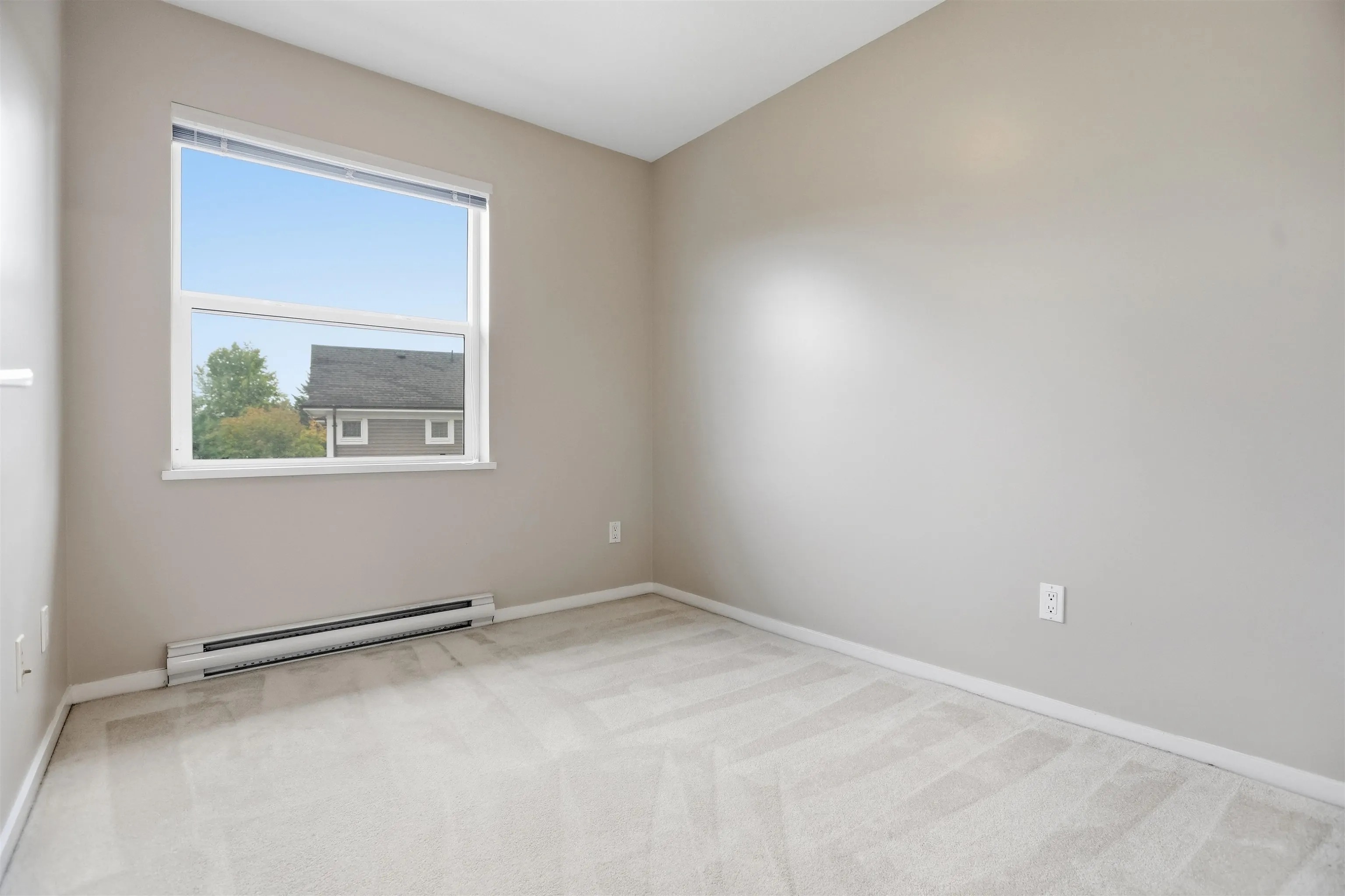 10415 Delsom Crescent #2