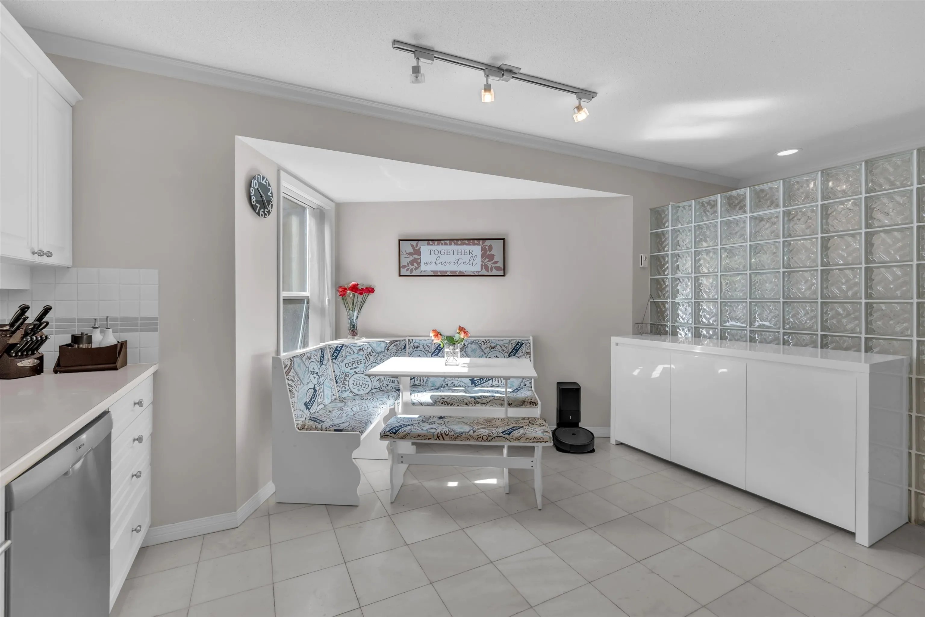 1500 Ostler Court #207